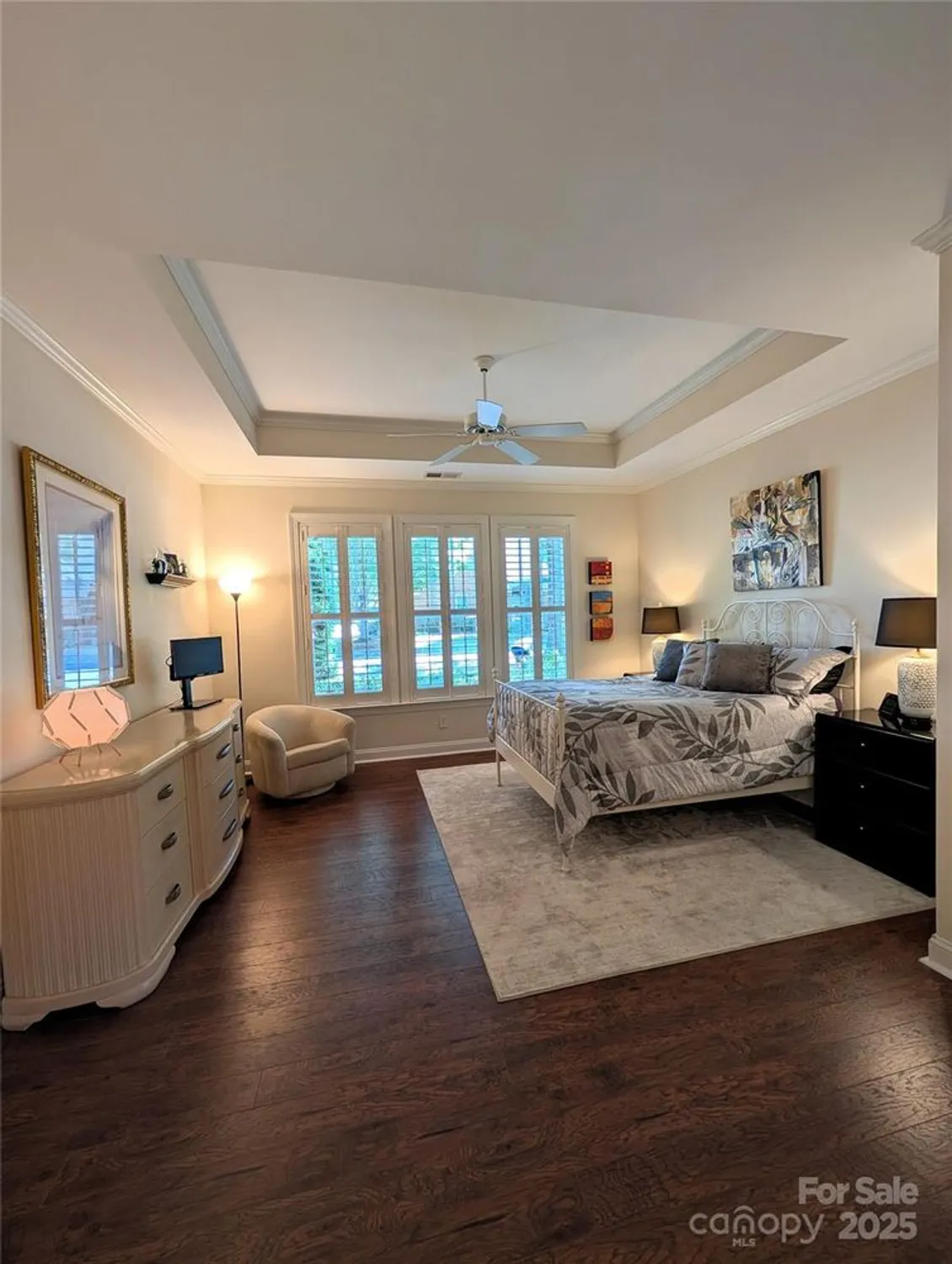 Property Slideshow image 11 of 22 | 2741 circa dr, Matthews, NC, 28105