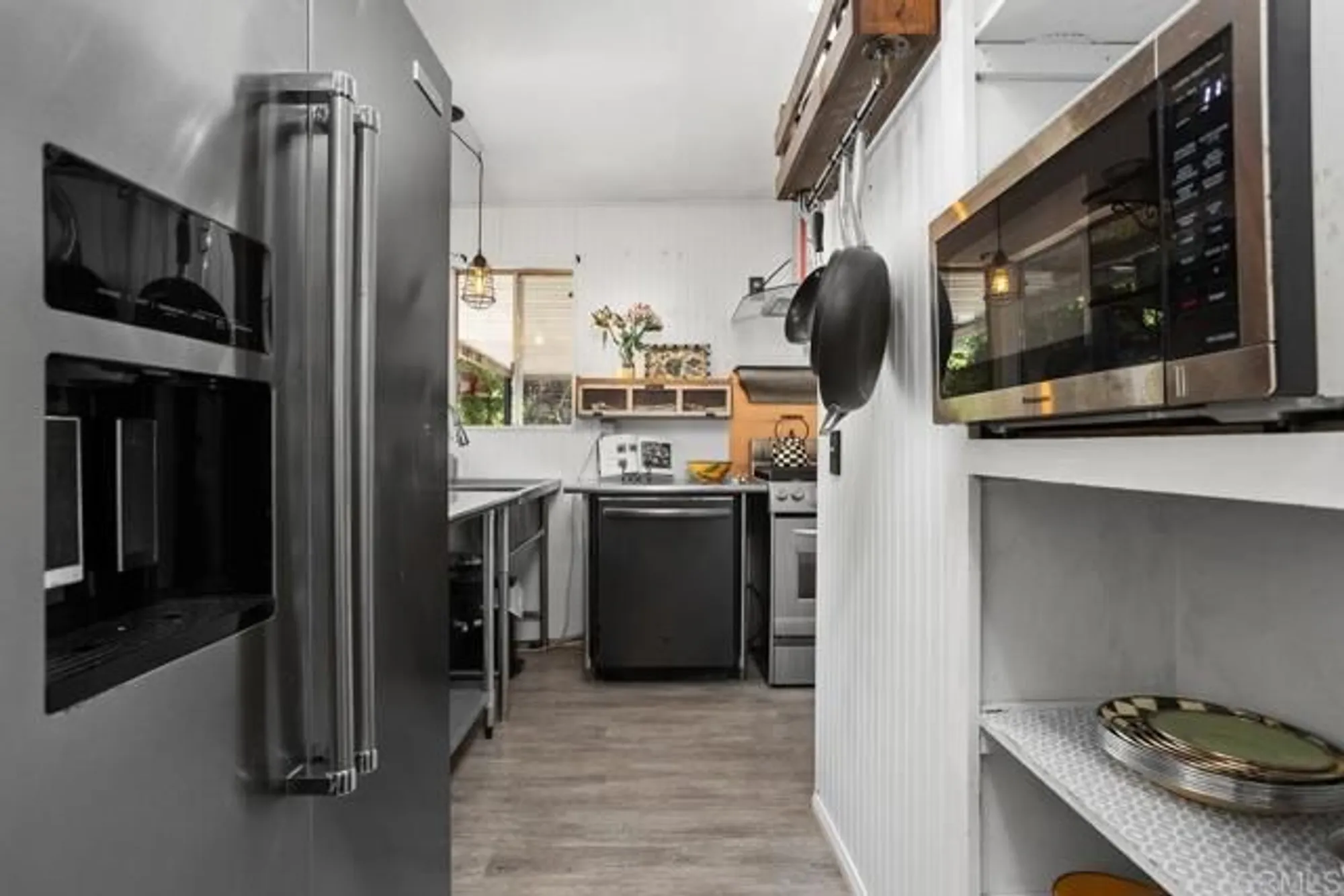 Property Slideshow image 17 of 43 | 1529 temple heights dr, Oceanside, CA, 92056