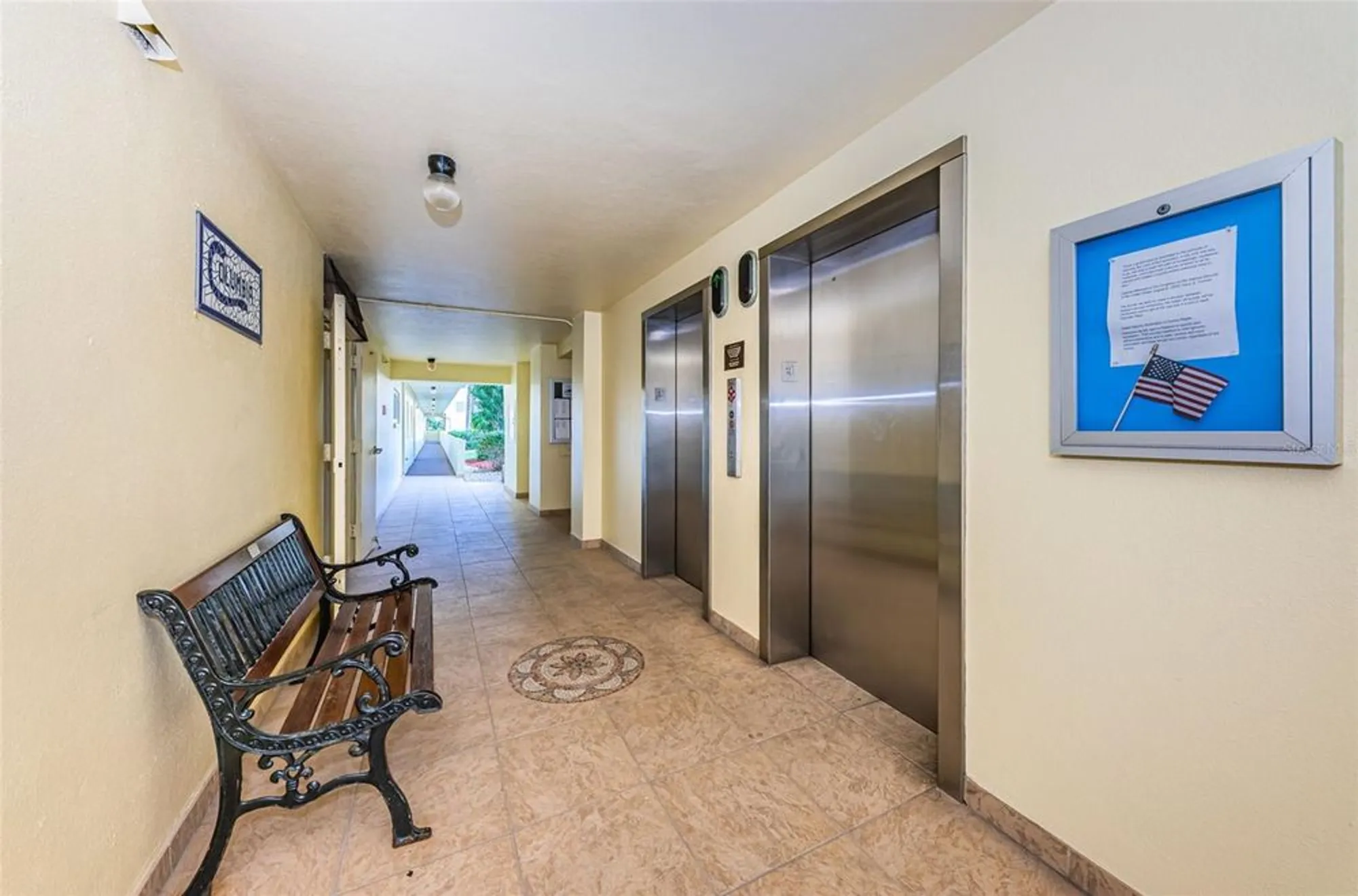 Property Slideshow image 38 of 54 | 4725 cove cir apt 604, Saint Petersburg, FL, 33708