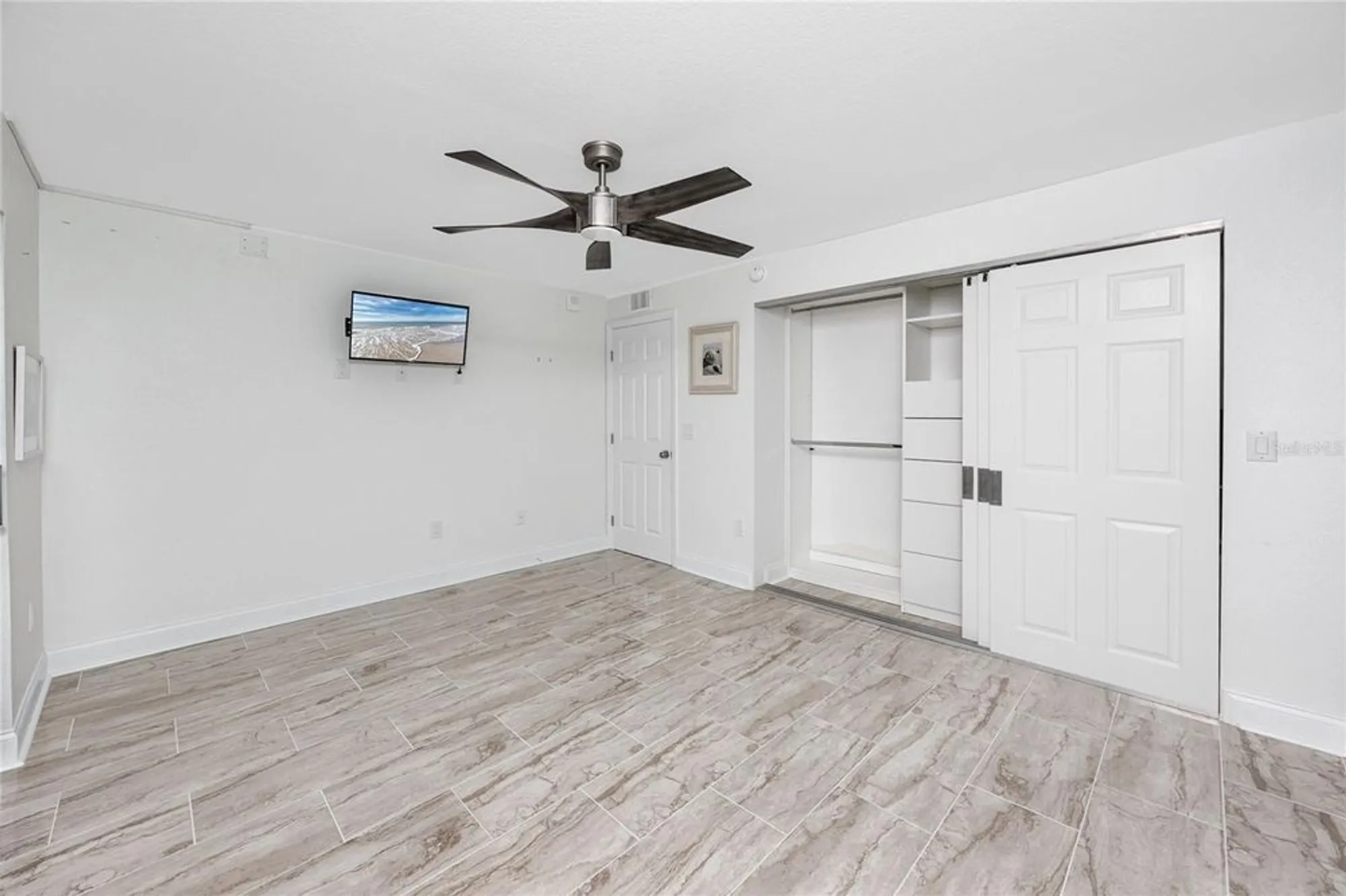 Property Slideshow image 35 of 54 | 7300 sun island dr 706, South Pasadena, FL, 33707