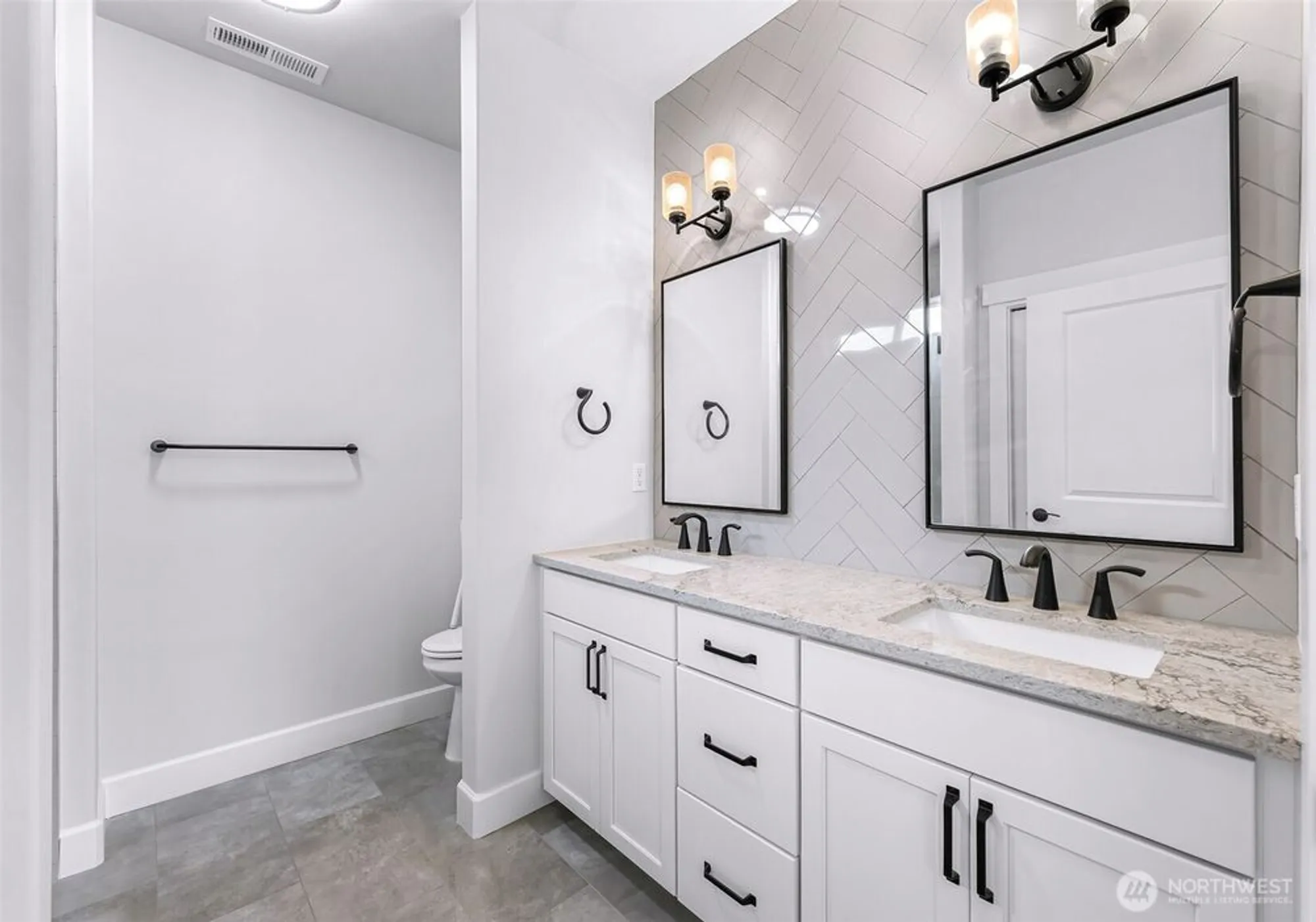 Property Slideshow image 21 of 32 | 1396 woods point loop, Ferndale, WA, 98248