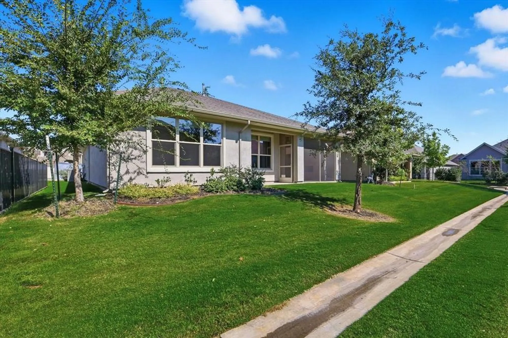 Property Slideshow image 27 of 37 | 9513 windwood ln, Denton, TX, 76207