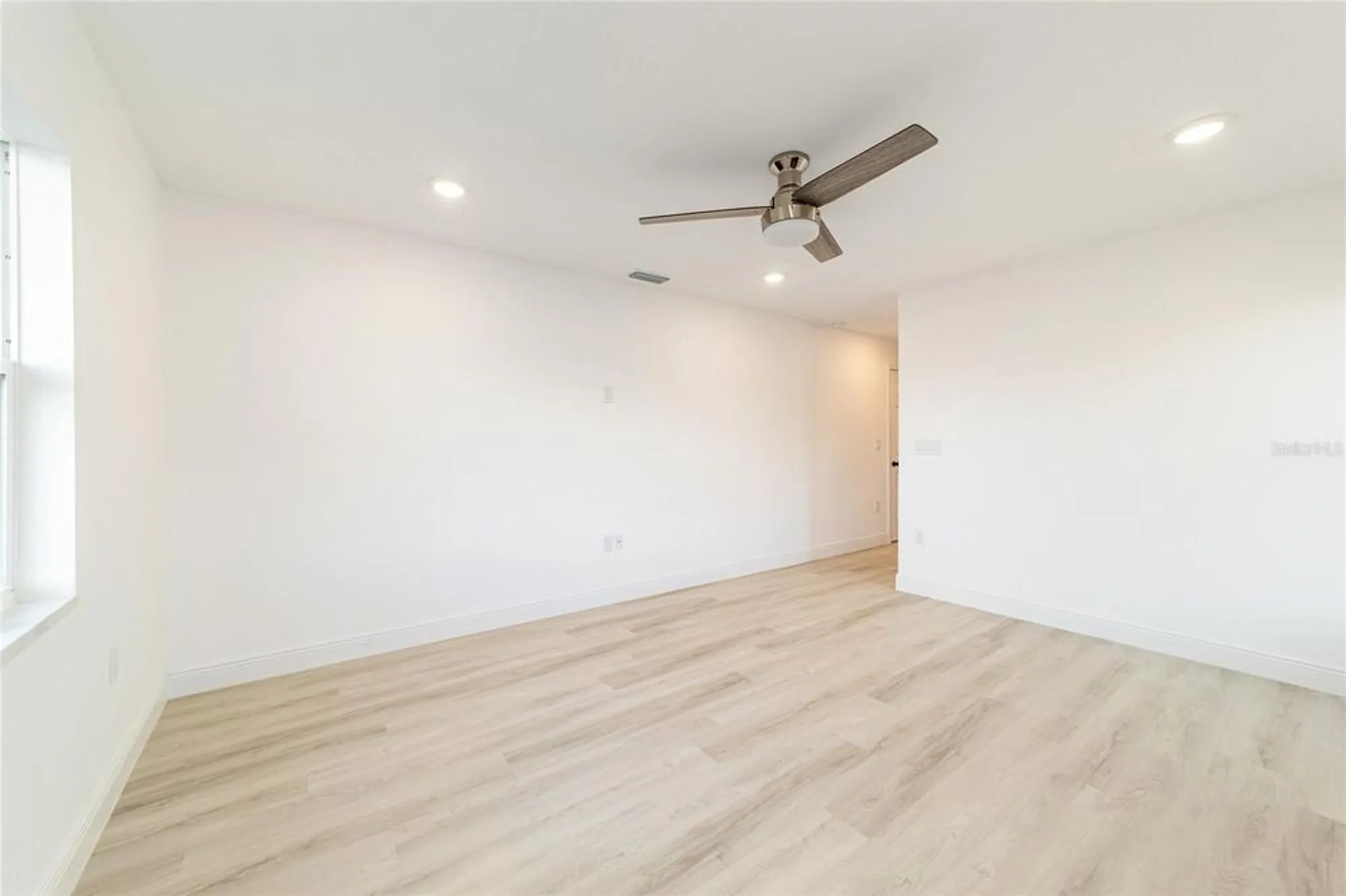 Property Slideshow image 25 of 46 | 8835 sw 52nd ct, Ocala, FL, 34476