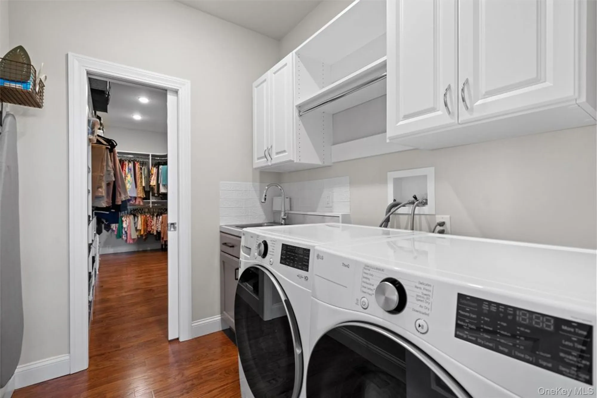 Property Slideshow image 6 of 25 | 32 ottaway ln, Campbell Hall, NY, 10916