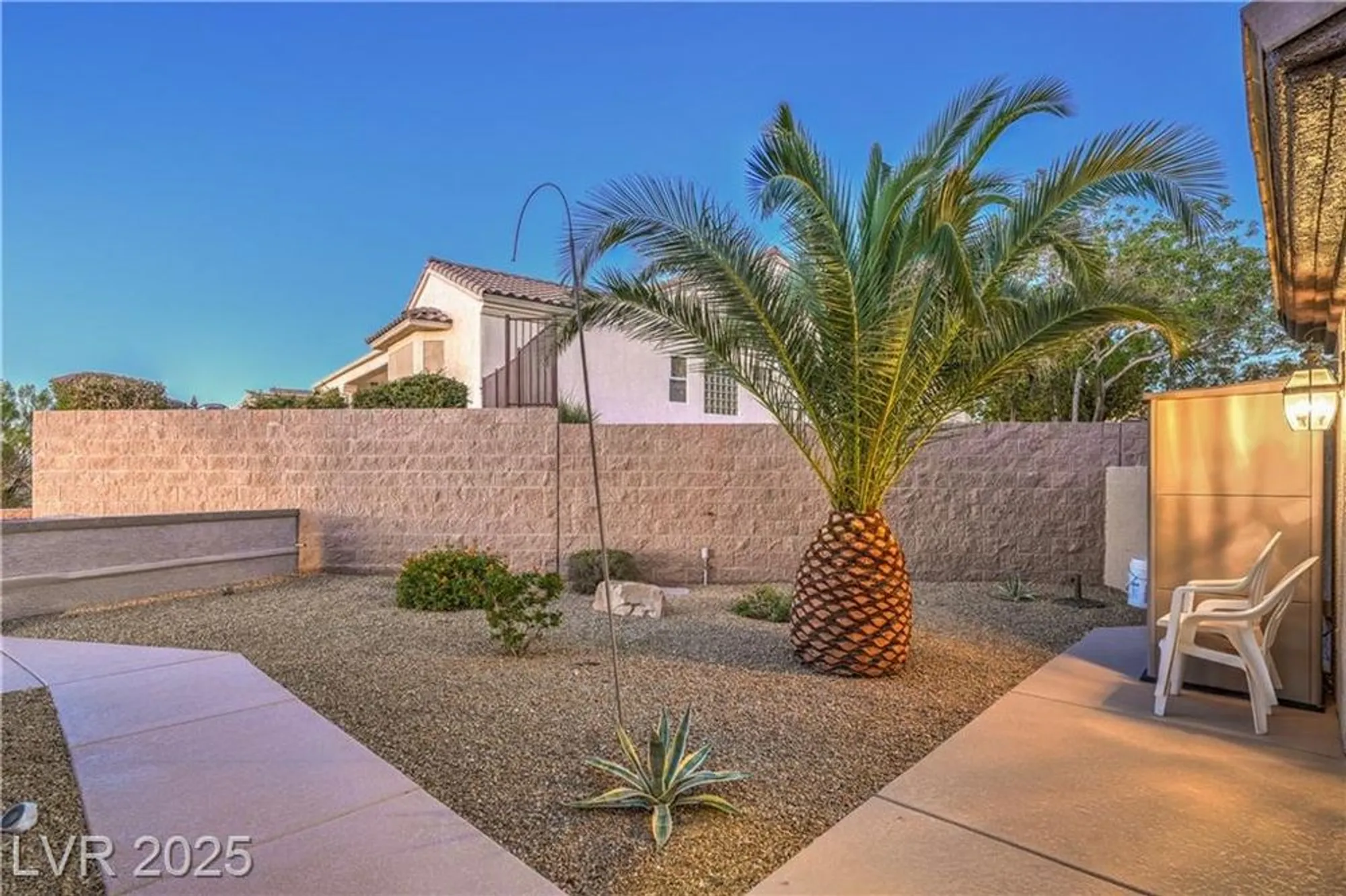 Property Slideshow image 19 of 48 | 2760 olivia heights ave, Henderson, NV, 89052