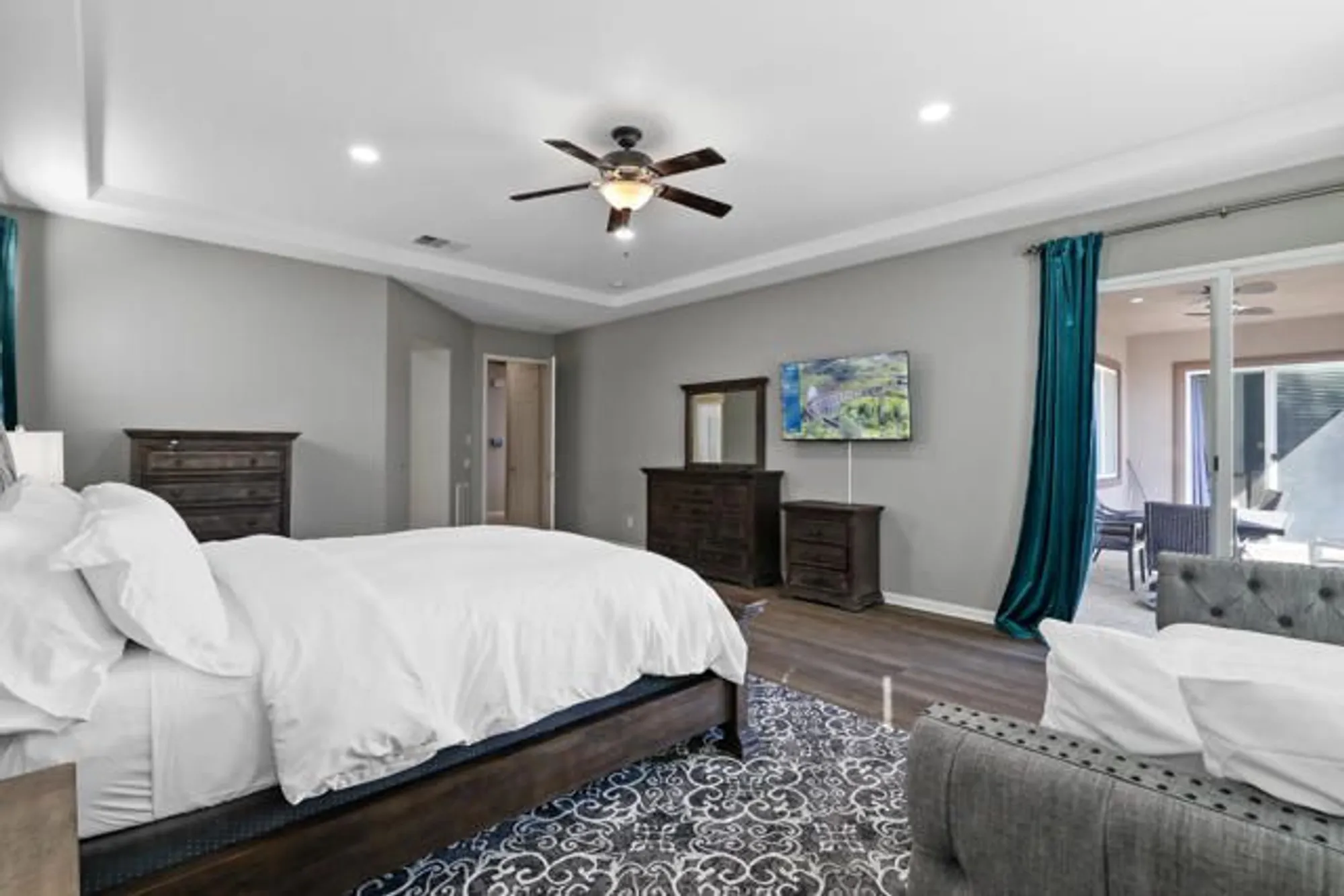 Property Slideshow image 16 of 43 | 43310 sentiero dr, Indio, CA, 92203