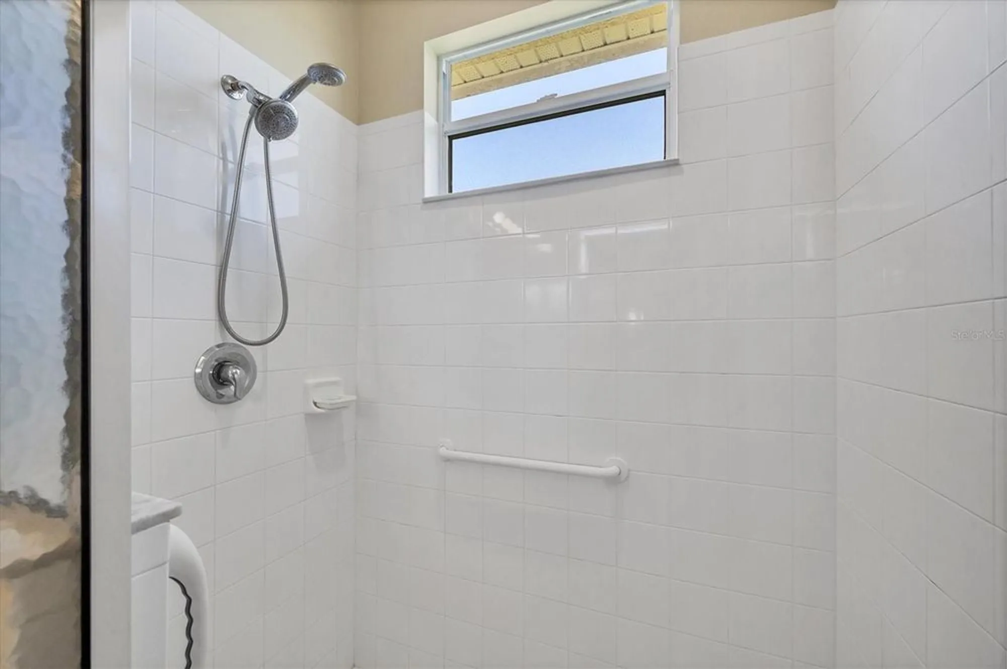 Property Slideshow image 23 of 66 | 4427 blue heron cir, North Port, FL, 34287