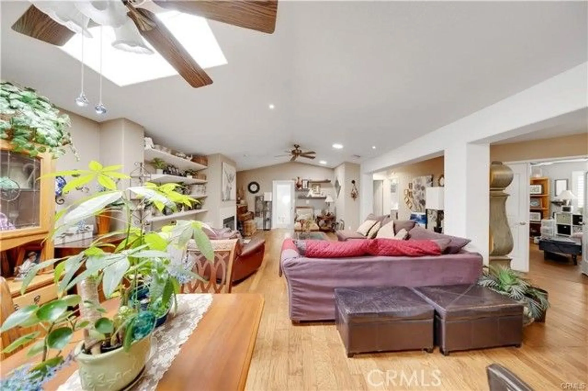 Property Slideshow image 8 of 44 | 40370 via francisco, Murrieta, CA, 92562