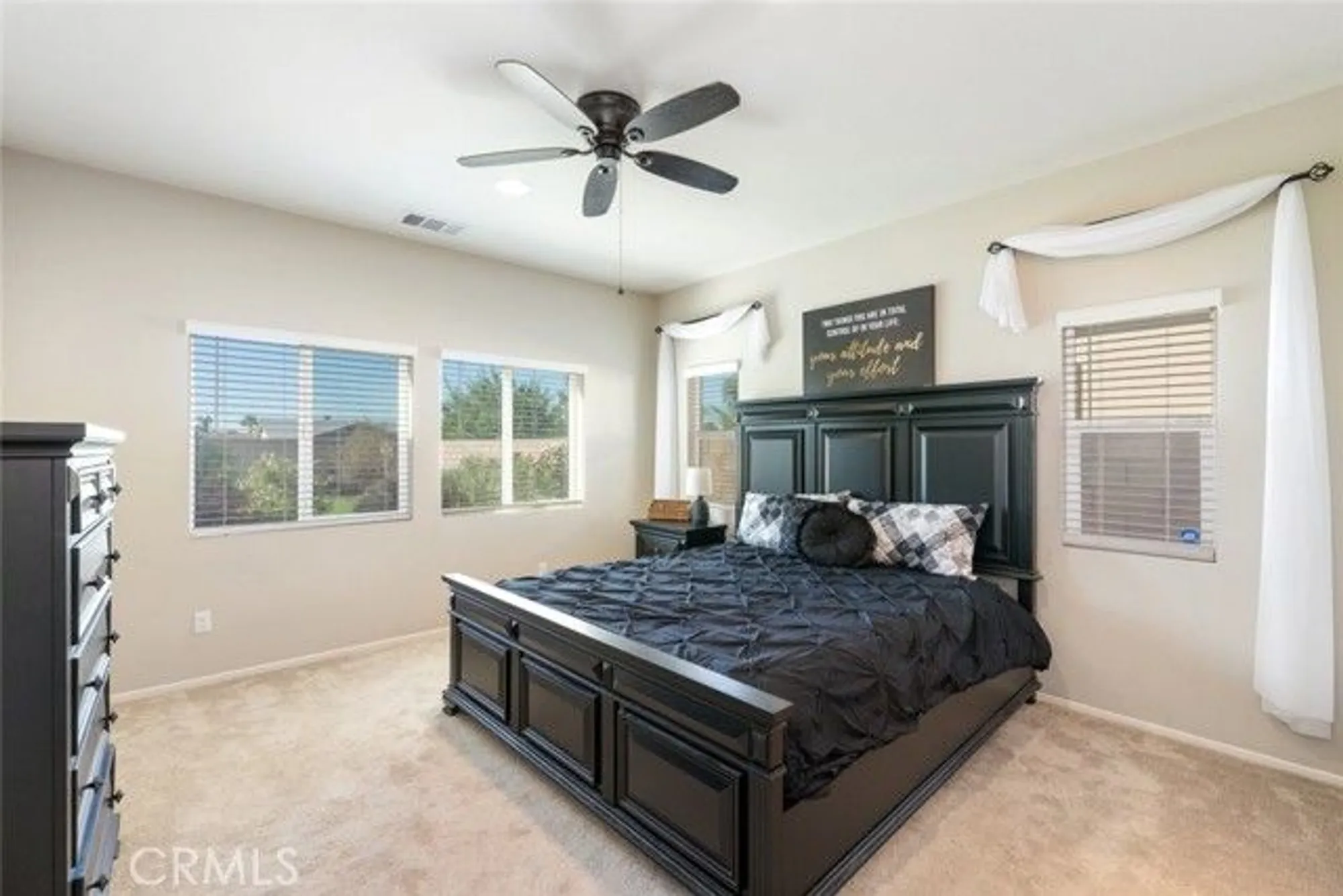 Property Slideshow image 19 of 39 | 26363 desert rose ln, Menifee, CA, 92586