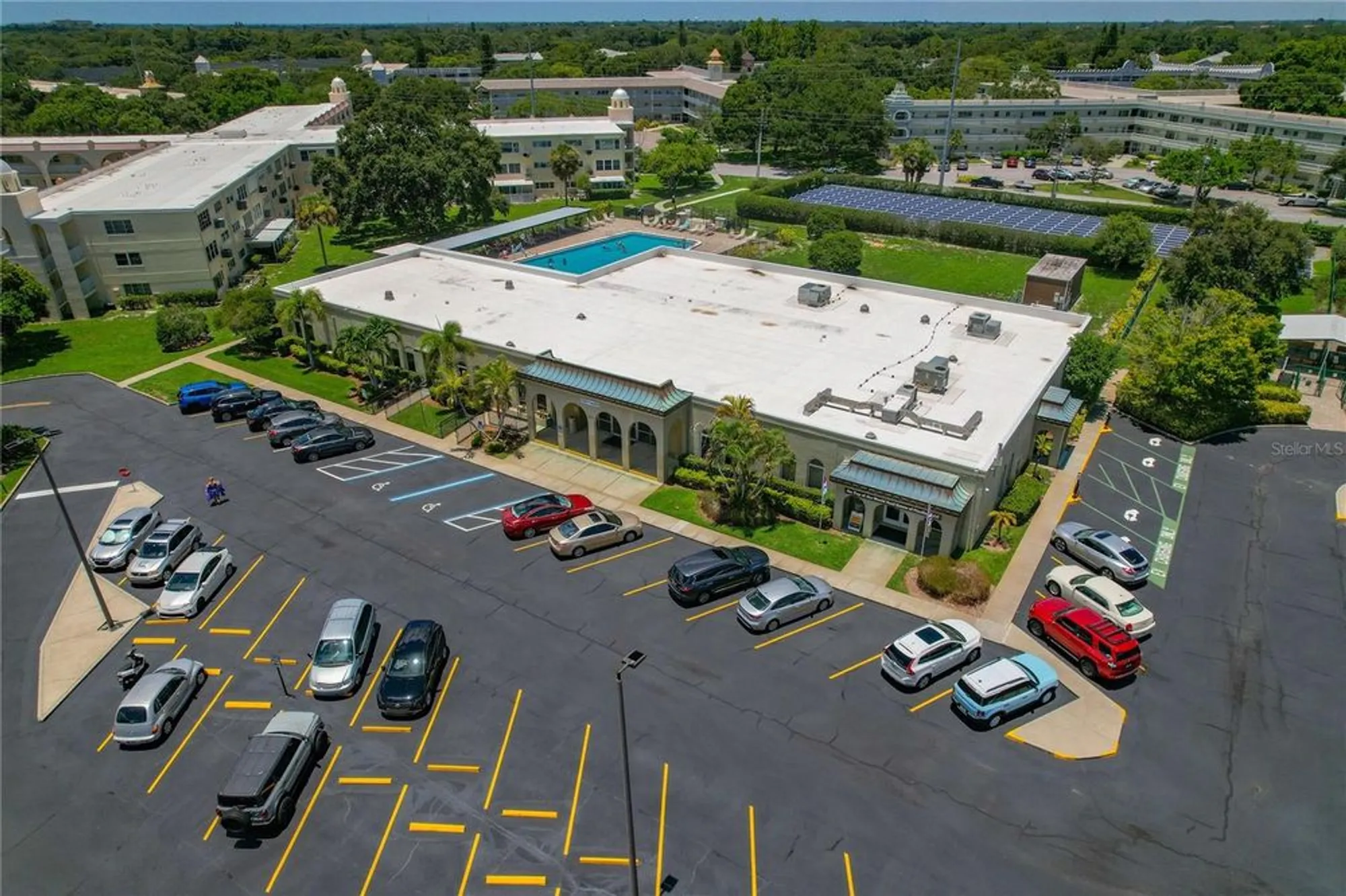 Property Slideshow image 35 of 40 | 2257 world parkway blvd 61, Clearwater, FL, 33763