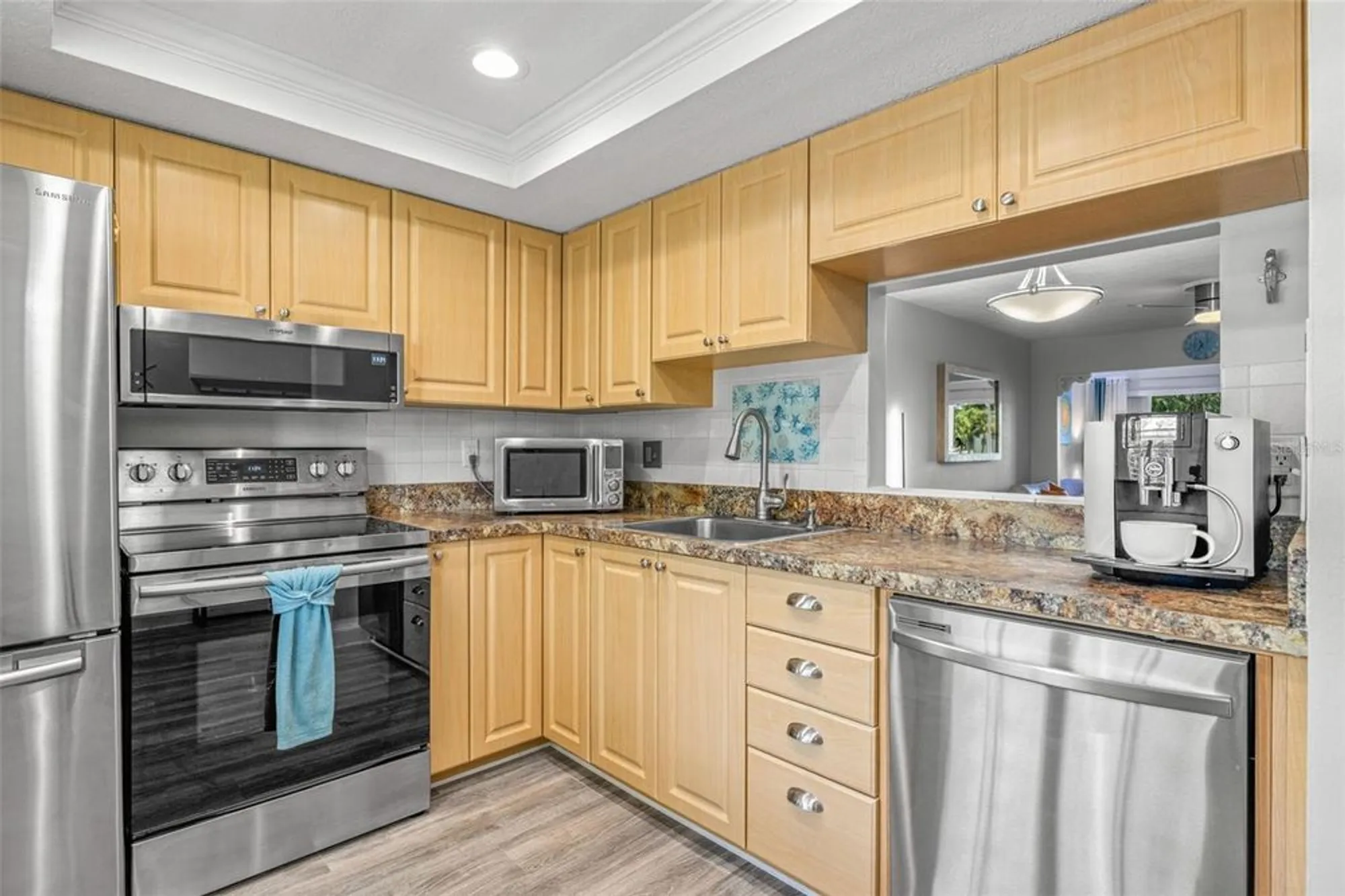 Property Slideshow image 8 of 62 | 946 virginia st apt 207, Dunedin, FL, 34698