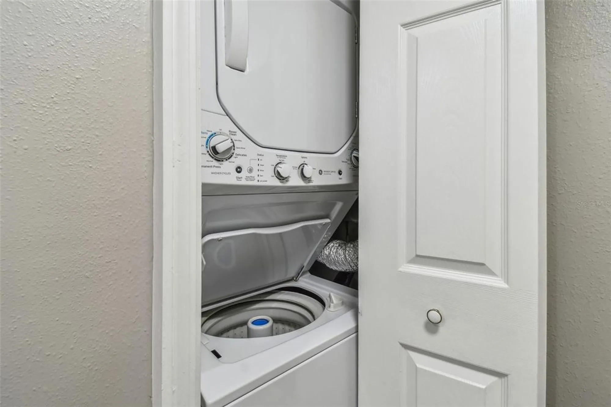 Property Slideshow image 48 of 73 | 7300 sun island dr 1705, South Pasadena, FL, 33707