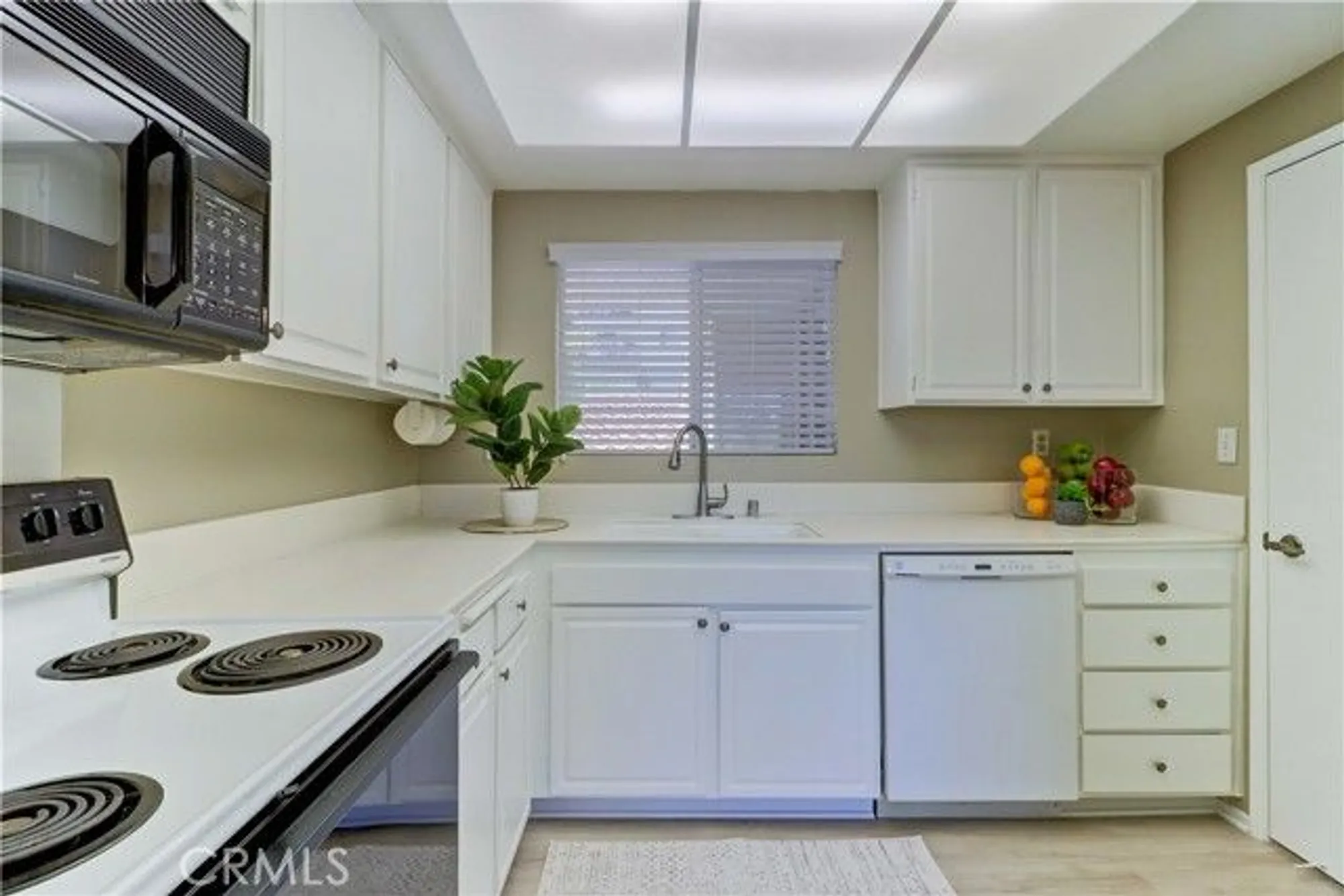 Property Slideshow image 14 of 56 | 3361 monte hermoso n, Laguna Woods, CA, 92637