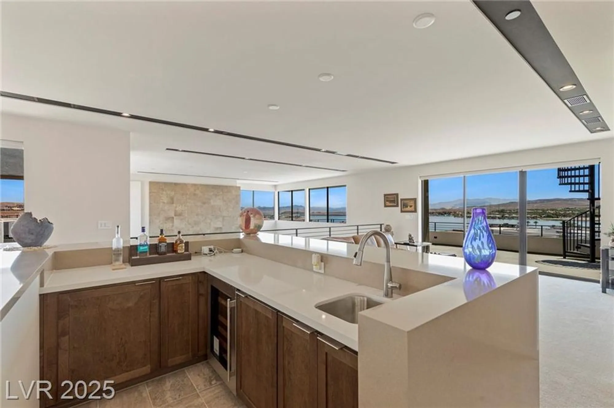 Property Slideshow image 36 of 85 | 53 falling ridge ln, Henderson, NV, 89011