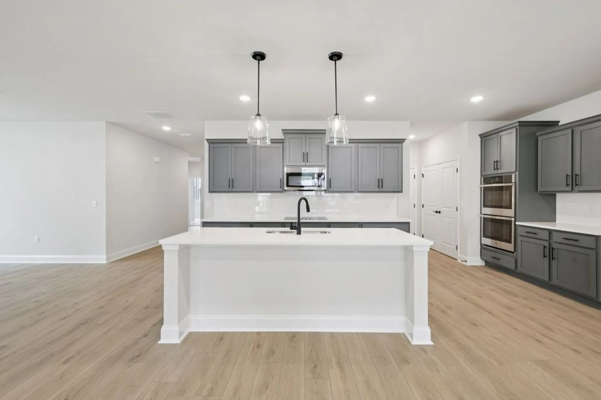 Property Slideshow image 14 of 47 | 2812 bison ct, Antioch, TN, 37013