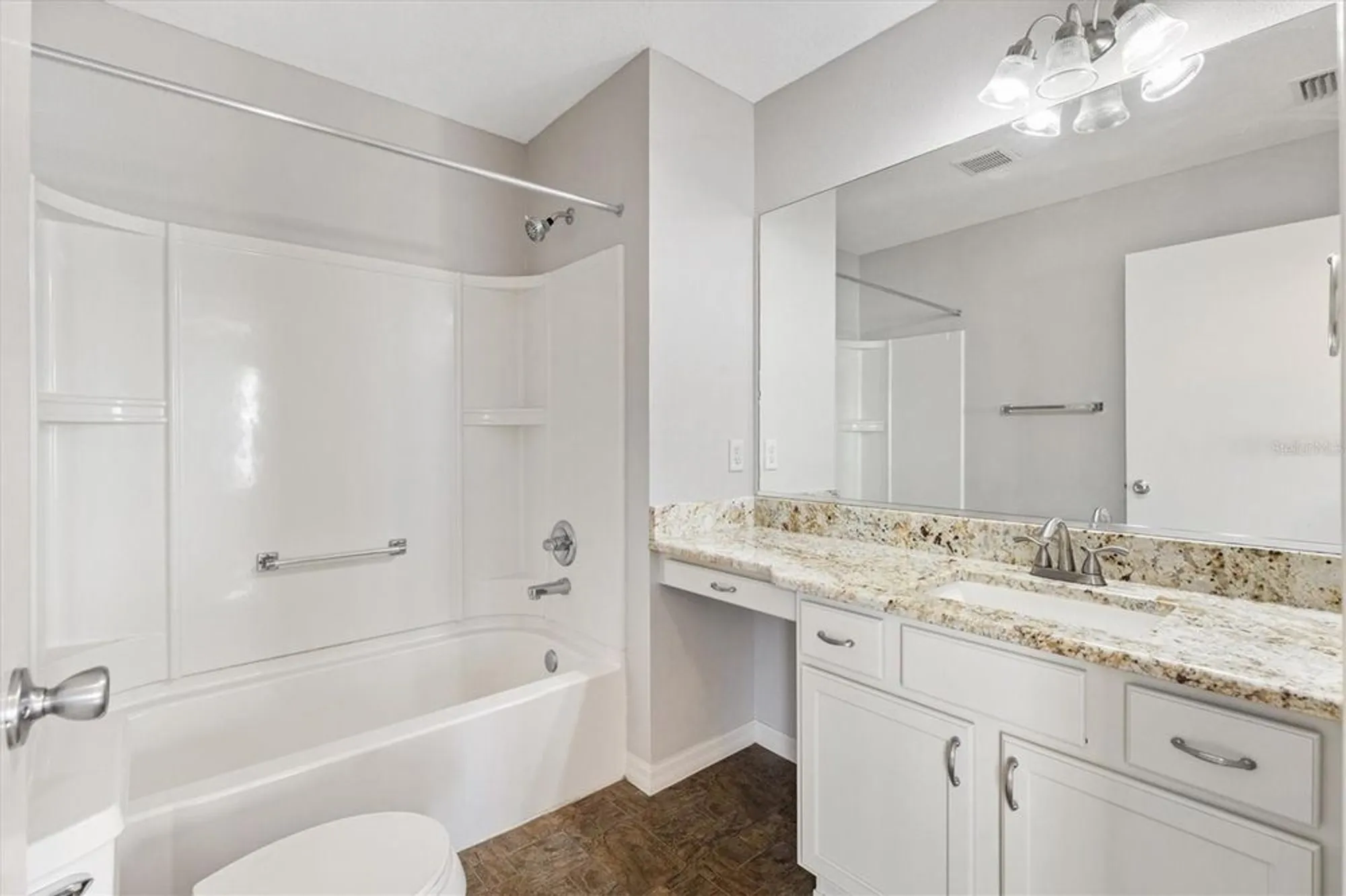 Property Slideshow image 17 of 28 | 2109 harston trl, The Villages, FL, 32162