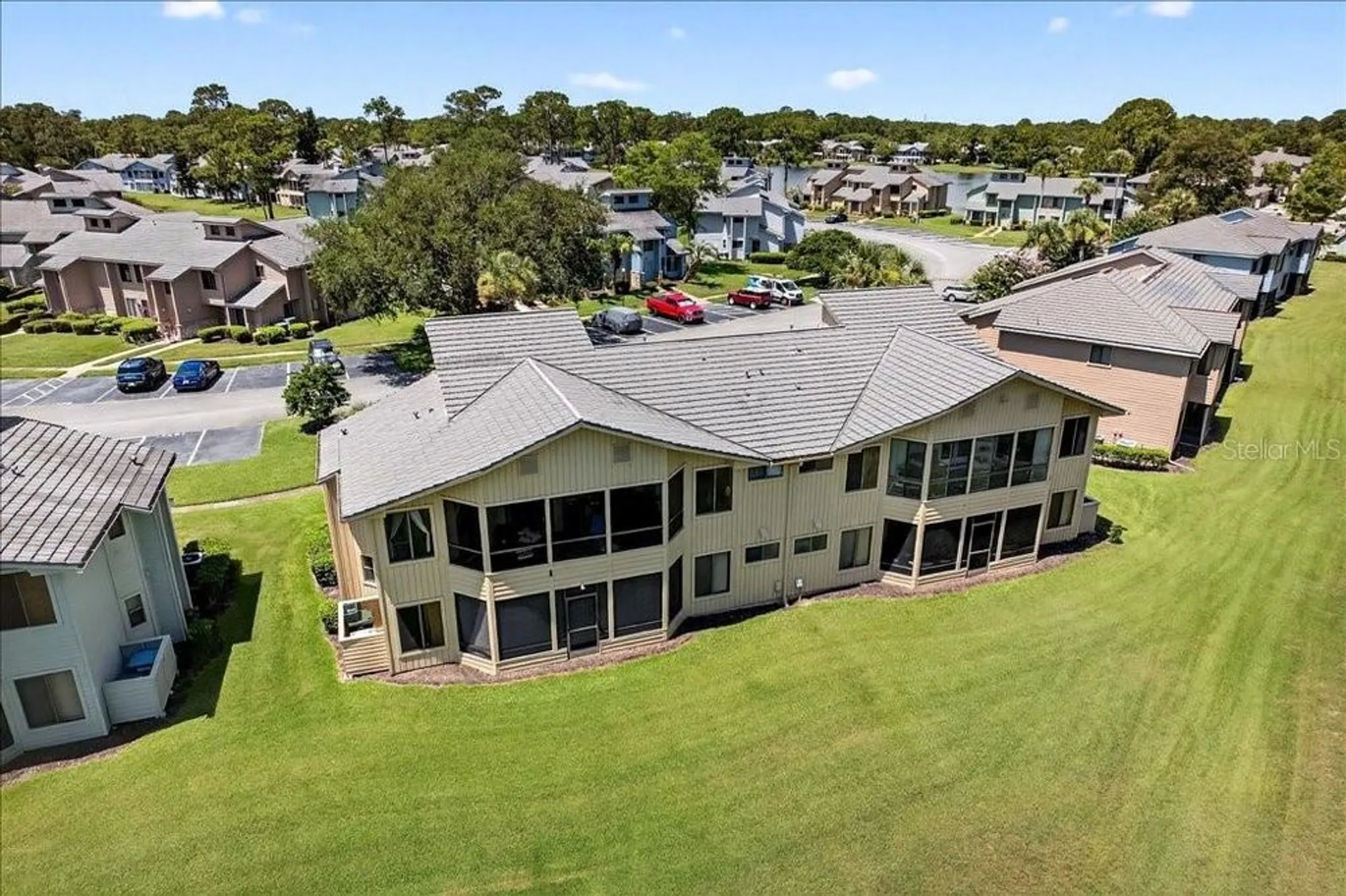 Property Slideshow image 30 of 37 | 133 blue heron dr d, Daytona Beach, FL, 32119