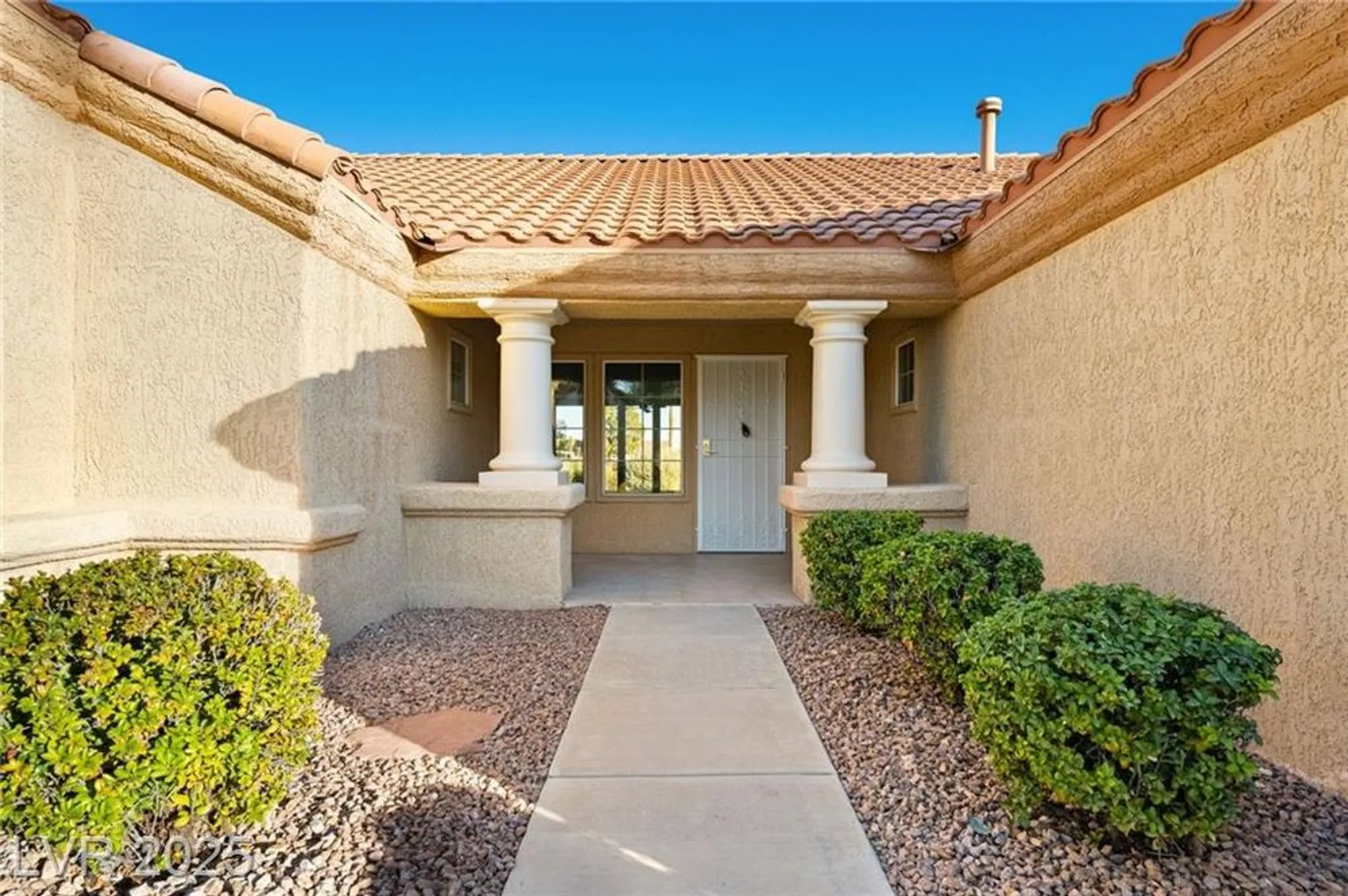 Property Slideshow image 43 of 44 | 2808 crown ridge dr, Las Vegas, NV, 89134