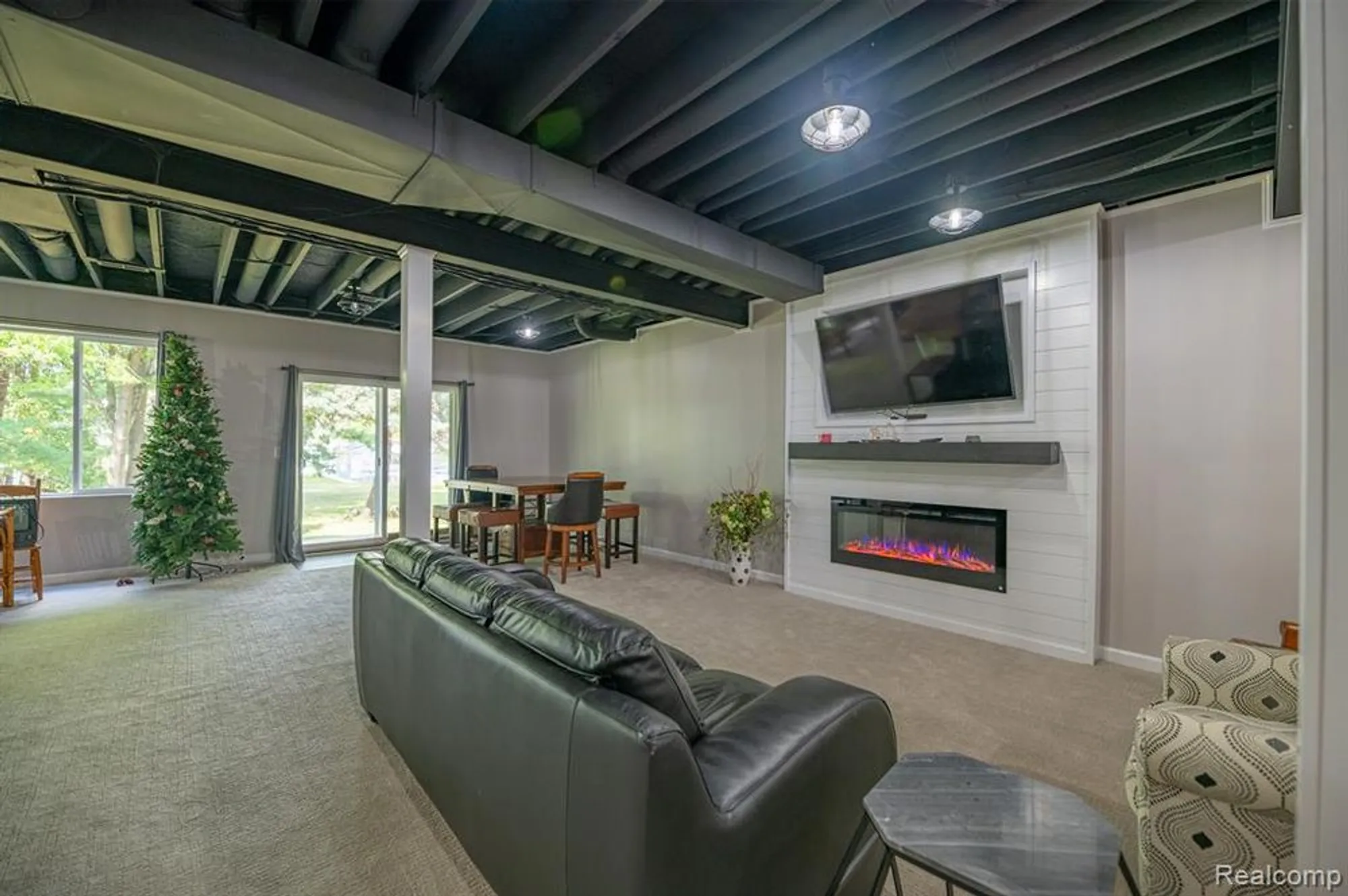 Property Slideshow image 26 of 33 | 3057 bridgewater rd, Auburn Hills, MI, 48326
