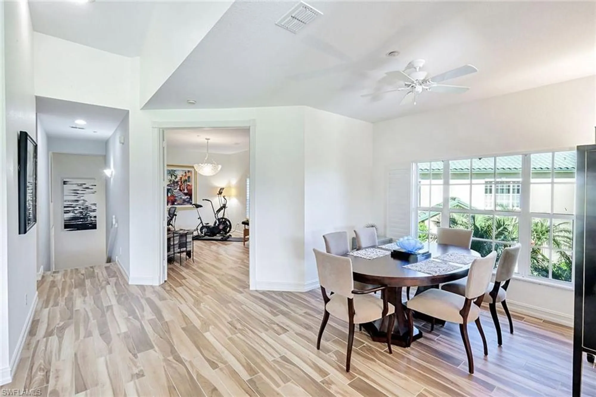 Property Slideshow image 22 of 50 | 24665 canary island ct 201, Bonita Springs, FL, 34134