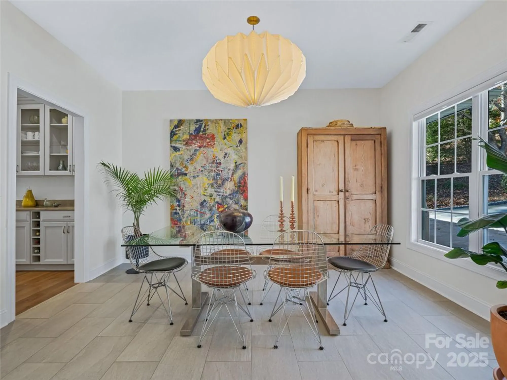 Property Slideshow image 8 of 32 | 2508 carriage falls ct, Hendersonville, NC, 28791