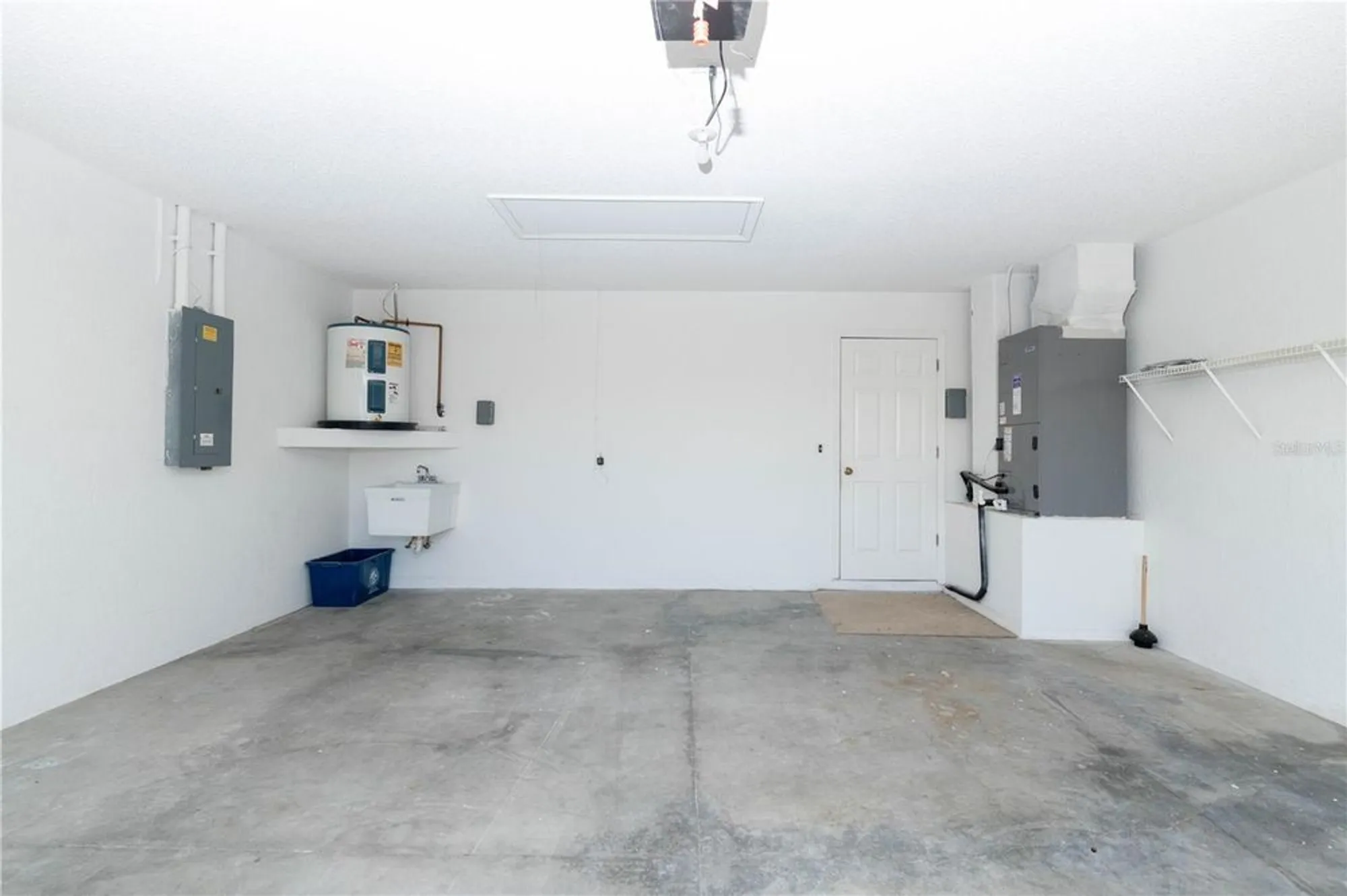 Property Slideshow image 43 of 52 | 9390 mississippi run, Weeki Wachee, FL, 34613