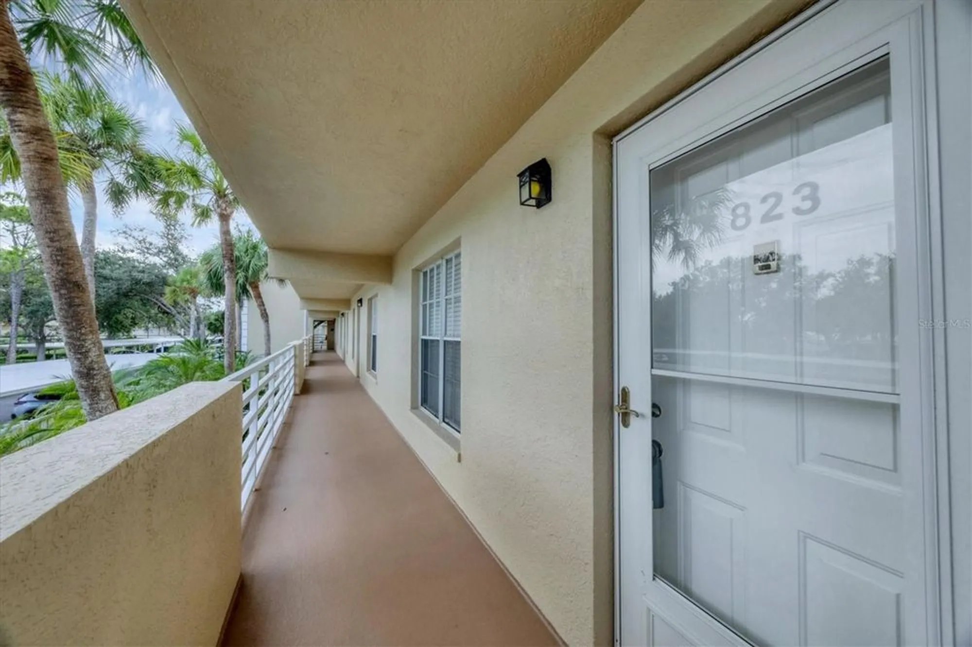 Property Slideshow image 6 of 56 | 823 wexford blvd # 823, Venice, FL, 34293