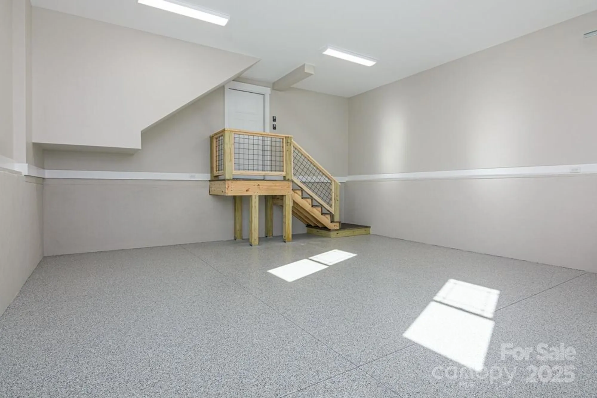 Property Slideshow image 47 of 48 | 131 dawn mist ct, Hendersonville, NC, 28791