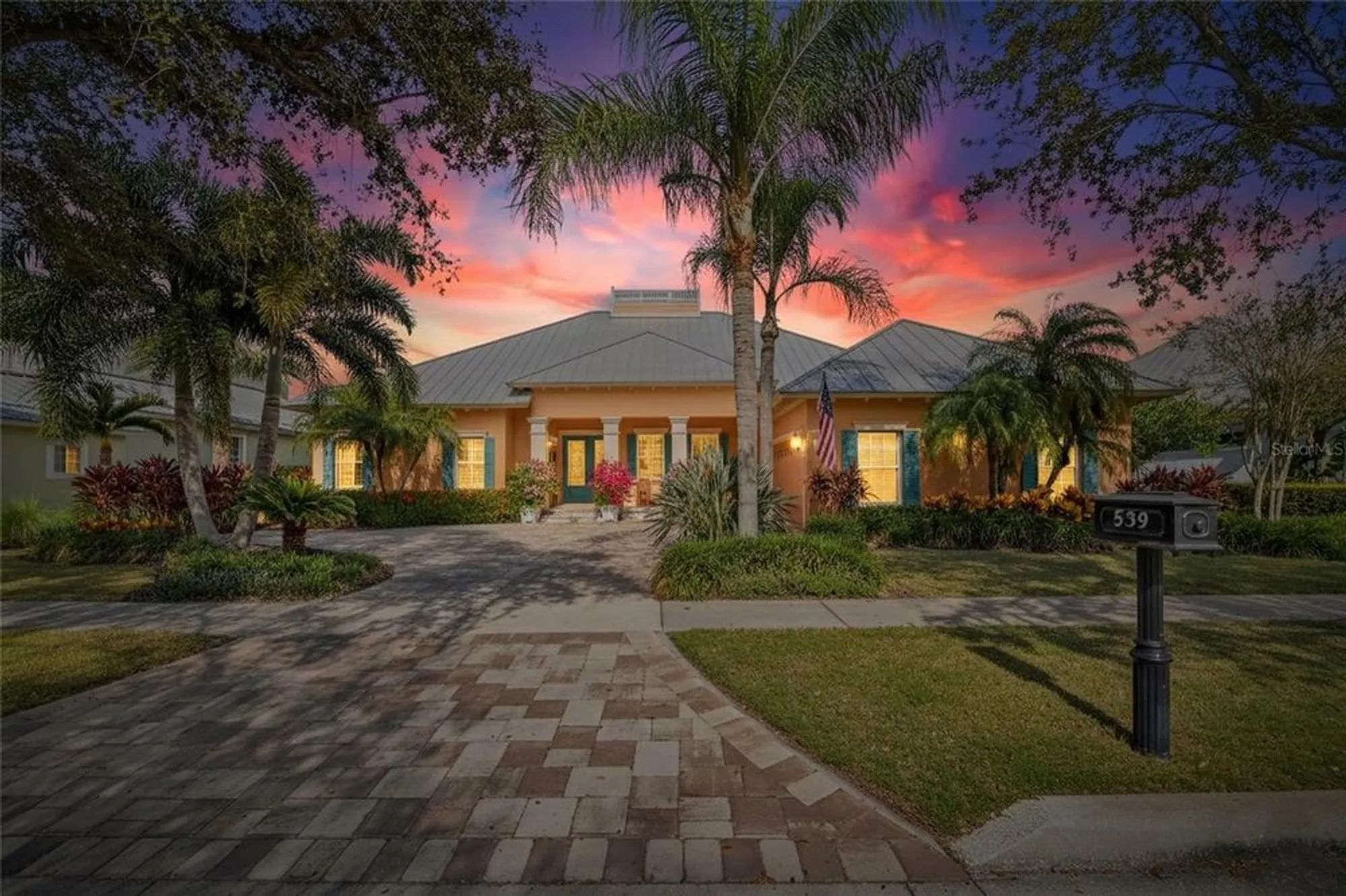 Property Slideshow image 5 of 94 | 539 islebay dr, Apollo Beach, FL, 33572