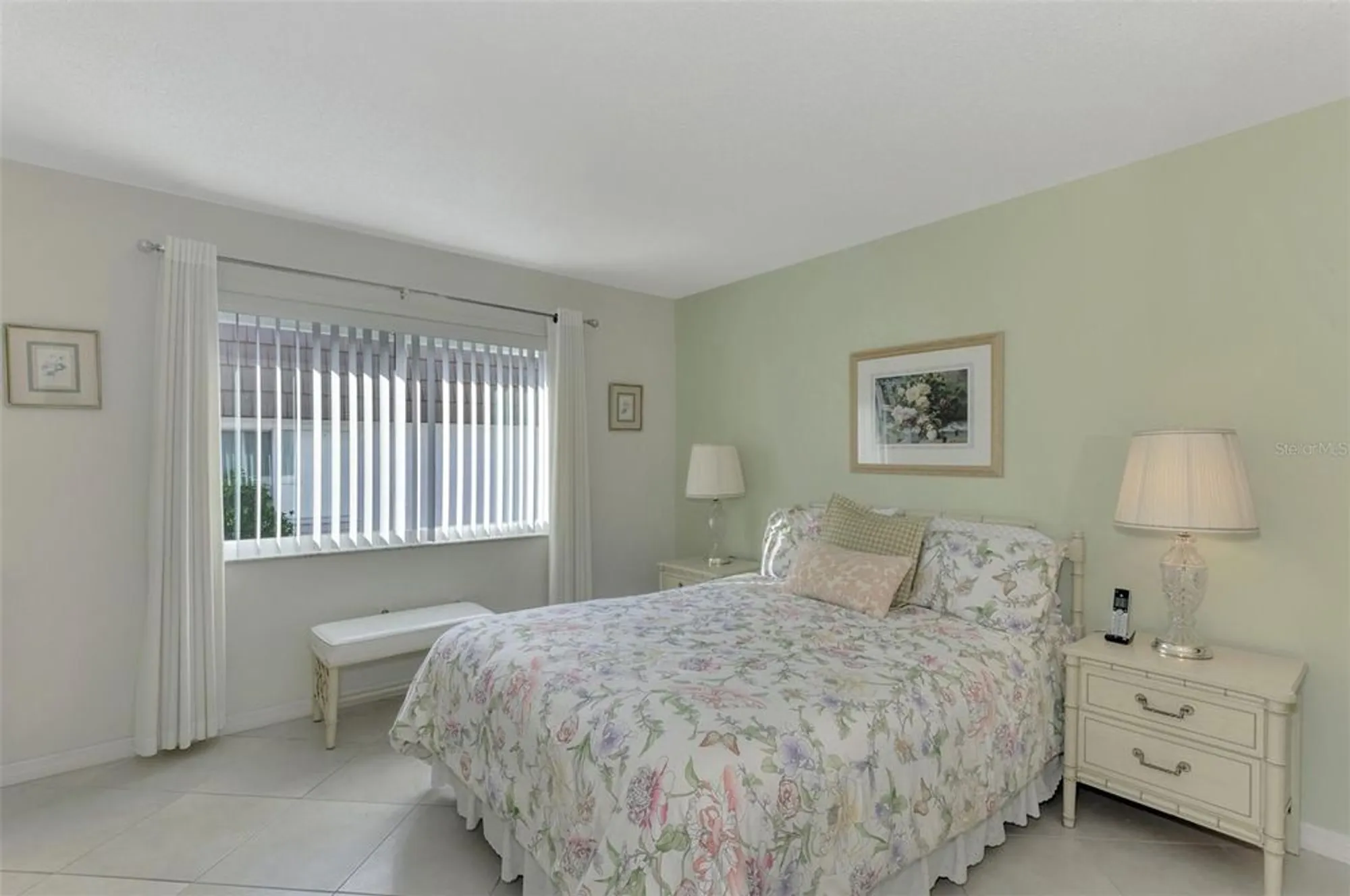 Property Slideshow image 23 of 47 | 2505 riverbluff pkwy # v196, Sarasota, FL, 34231