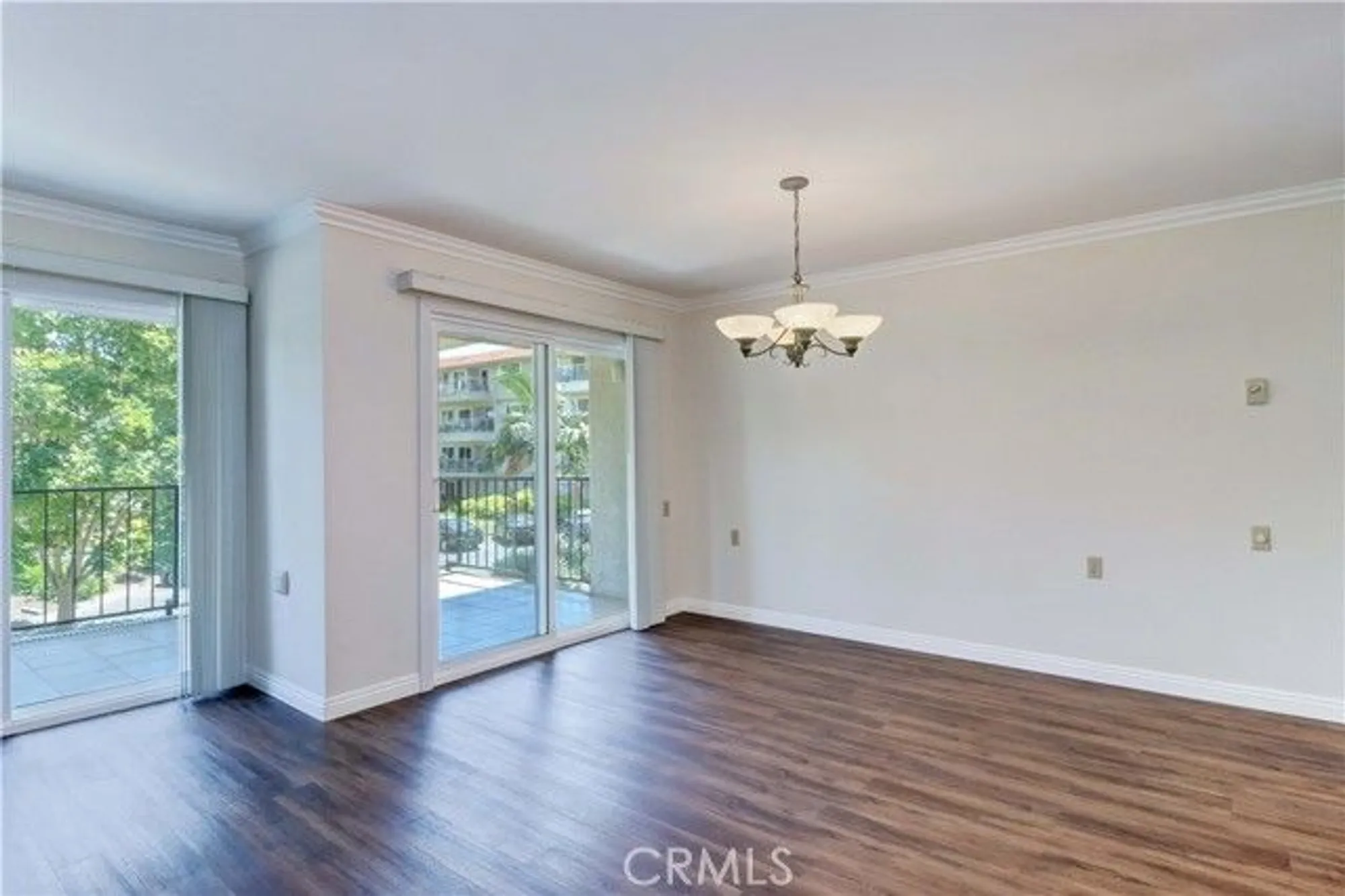 Property Slideshow image 29 of 41 | 2391 via mariposa 2e, Laguna Woods, CA, 92637
