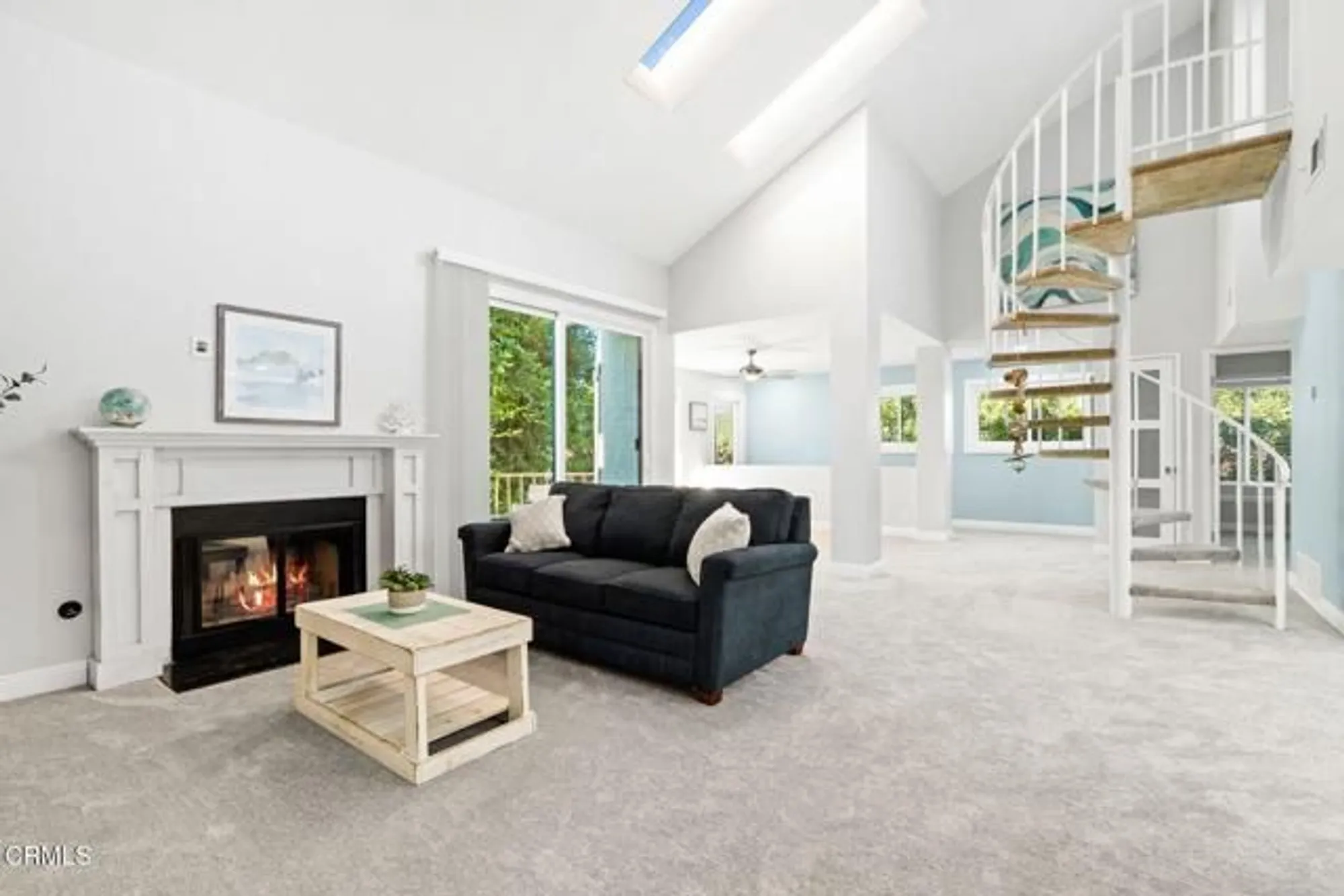 Property Slideshow image 16 of 53 | 2151 martinique ln, Oxnard, CA, 93035