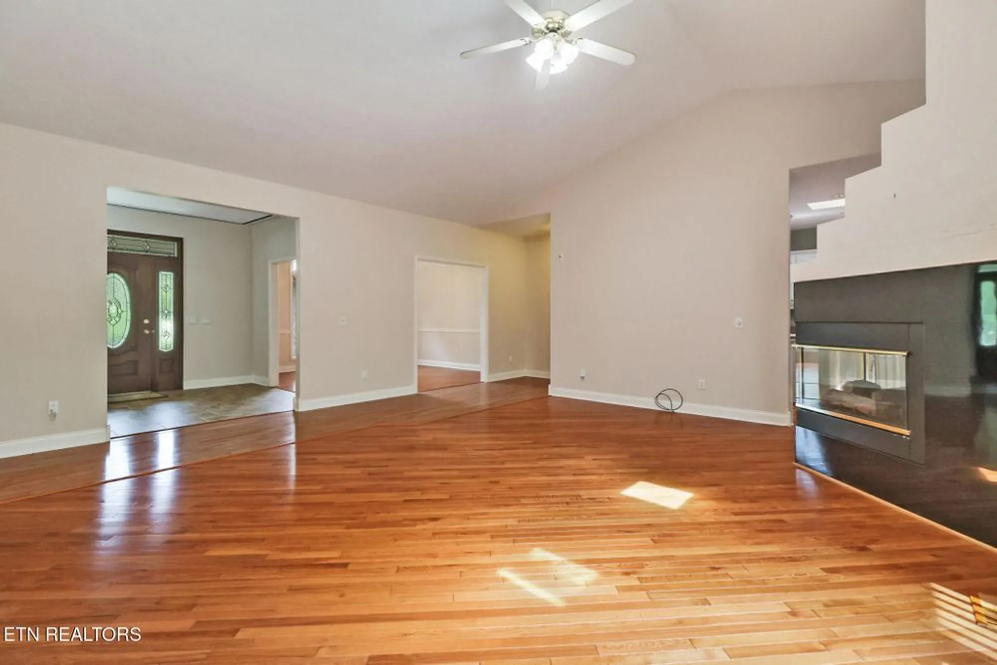 Property Slideshow image 15 of 35 | 163 havenridge cir, Crossville, TN, 38558