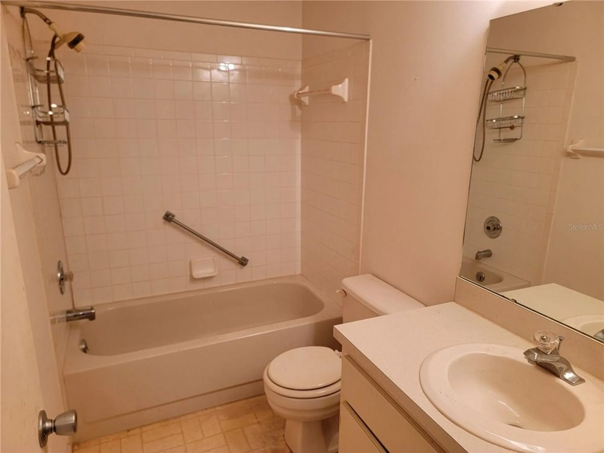 Property Slideshow image 10 of 31 | 8710 sw 96th st c, Ocala, FL, 34481