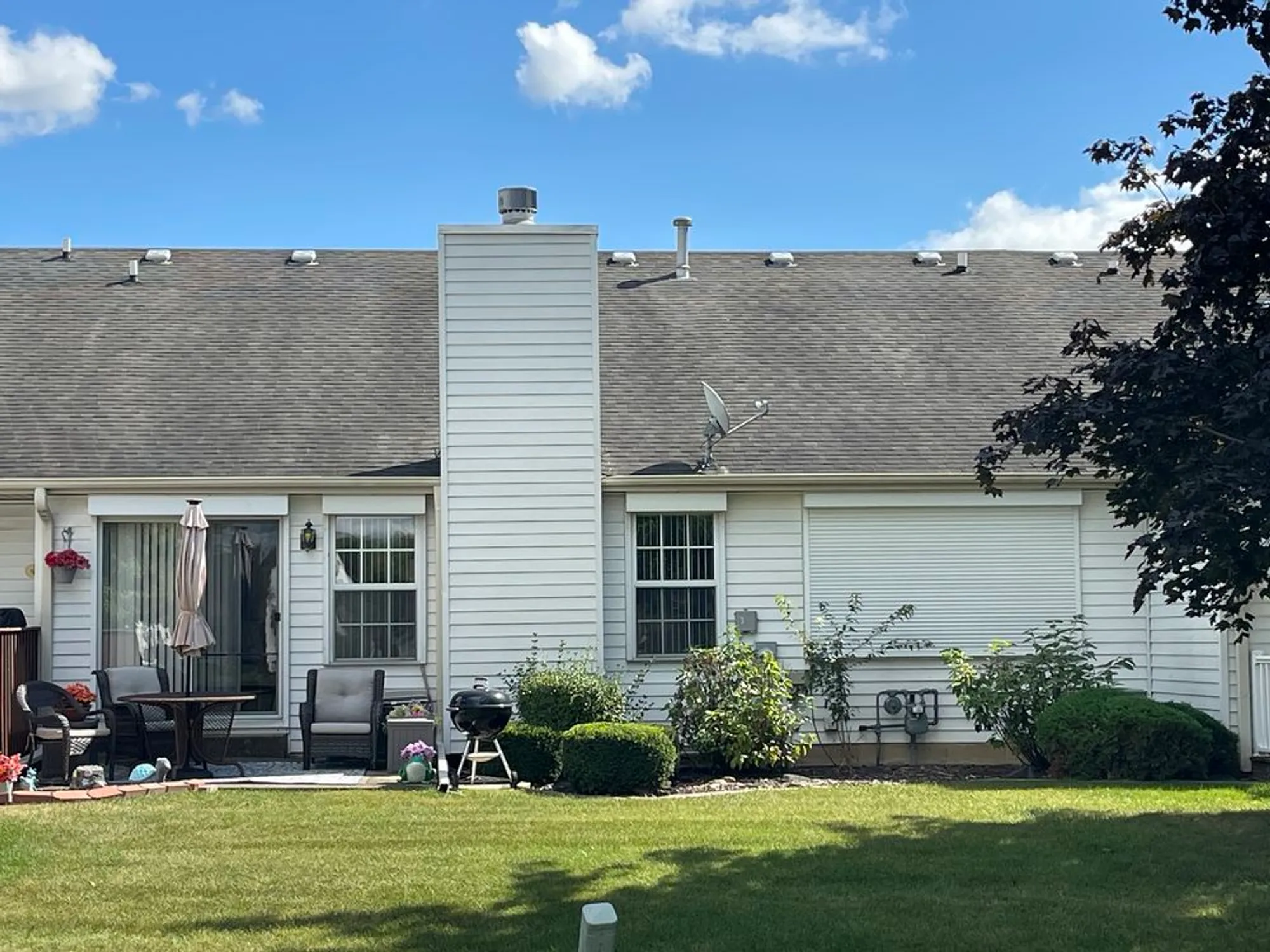 Property Slideshow image 19 of 30 | 13810 s magnolia dr, Plainfield, IL, 60544