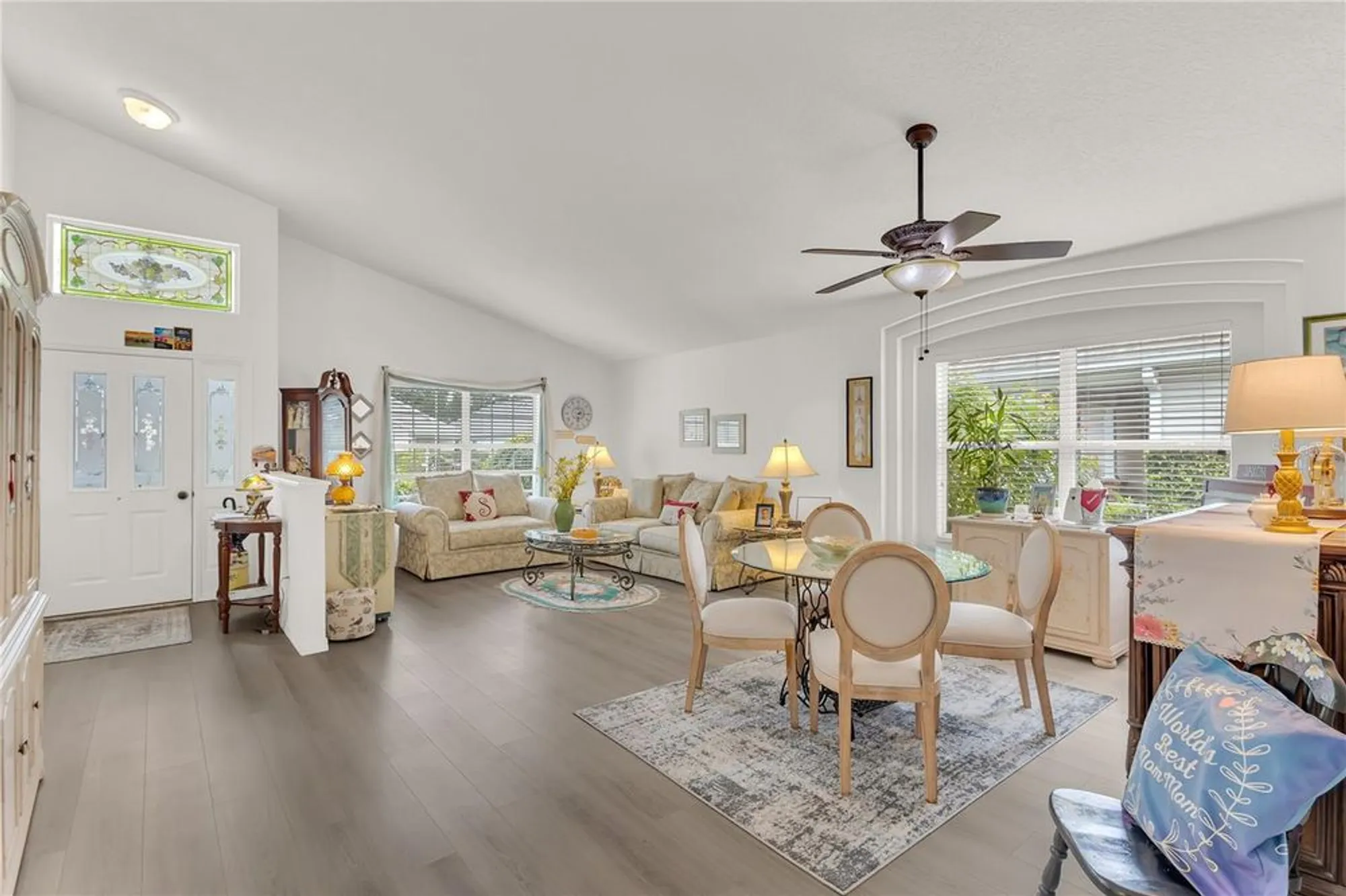 Property Slideshow image 11 of 42 | 25008 cranes roost cir, Leesburg, FL, 34748