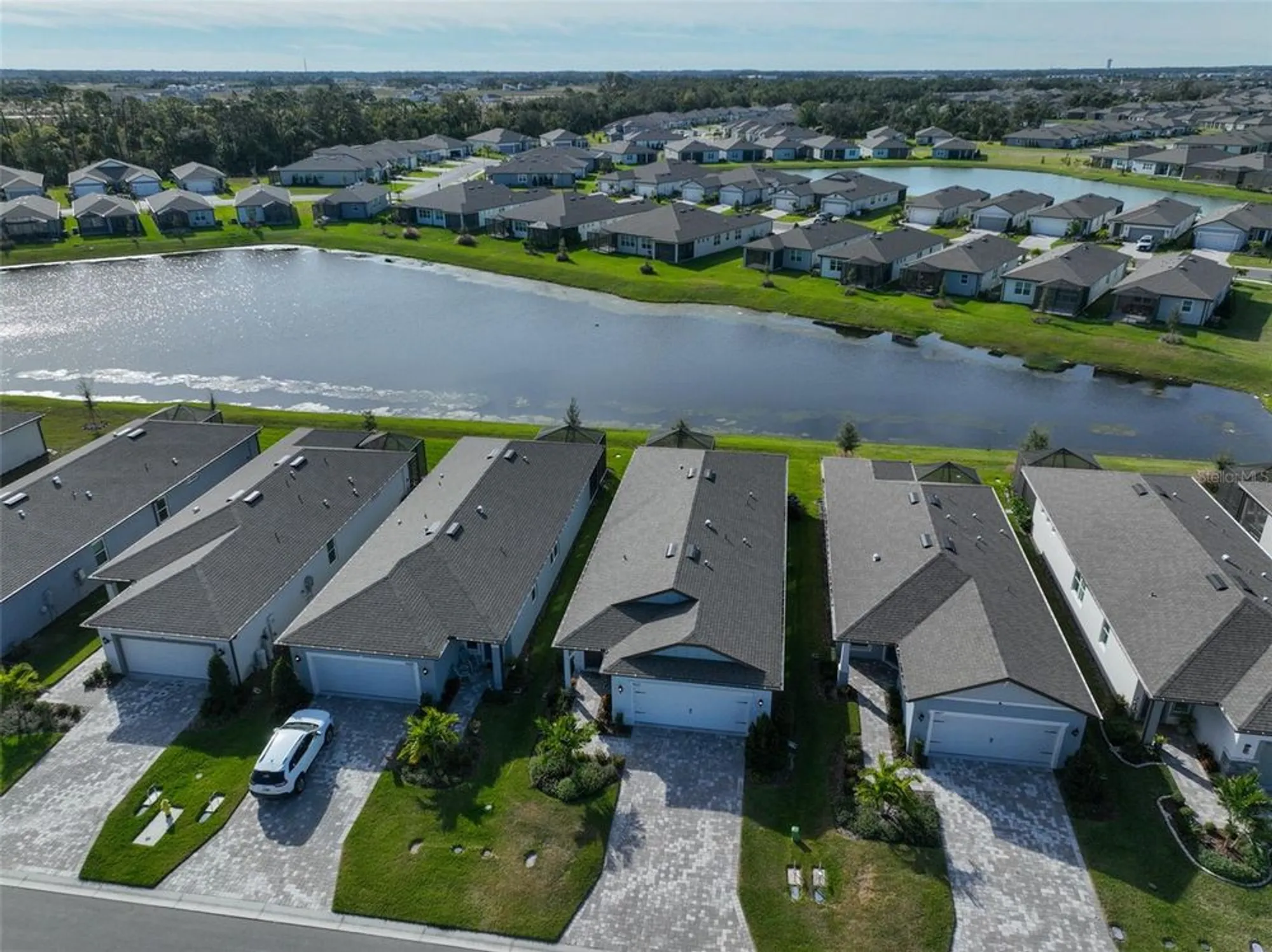 Property Slideshow image 2 of 87 | 9421 shorebird ct, Parrish, FL, 34219