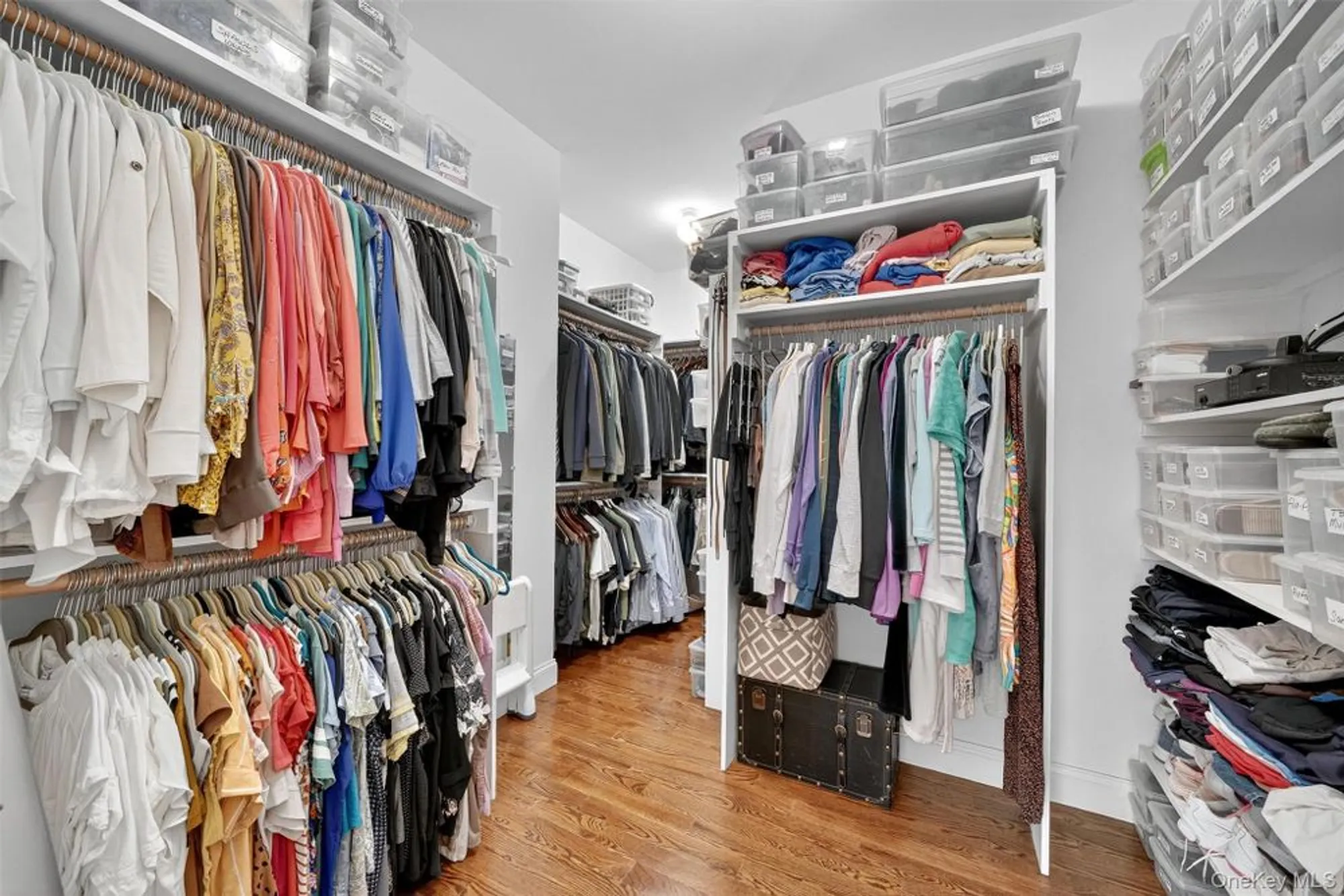 Property Slideshow image 18 of 44 | 29 michael roberts ct, Pearl River, NY, 10965