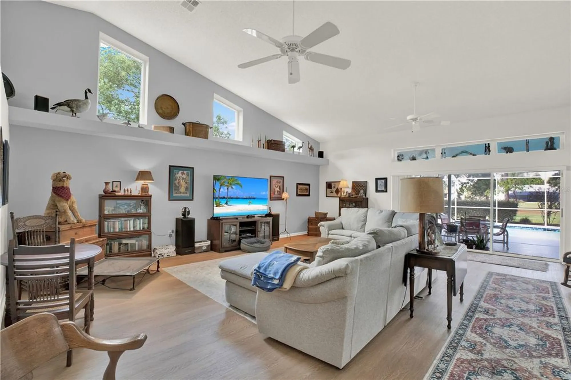 Property Slideshow image 10 of 55 | 9339 creole ct, Weeki Wachee, FL, 34613