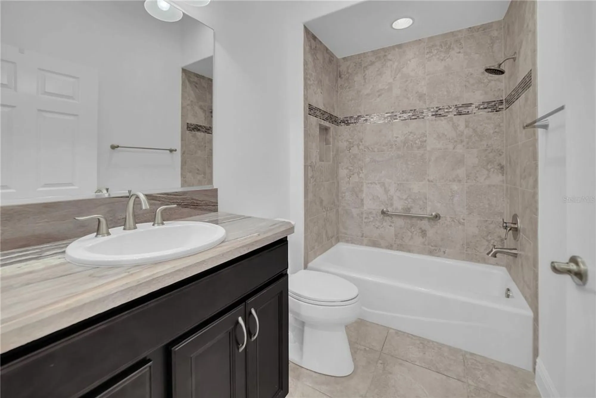 Property Slideshow image 39 of 55 | 3233 lowe ct, The Villages, FL, 32163