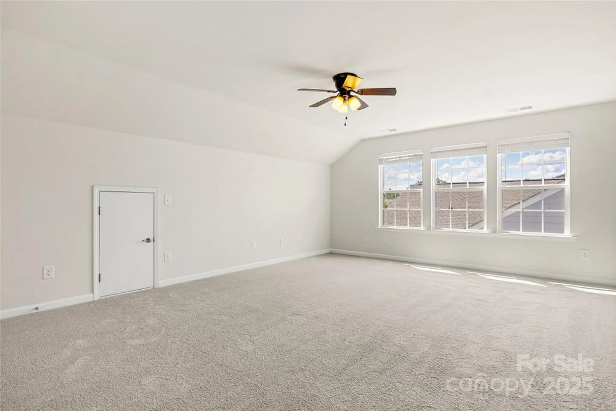 Property Slideshow image 19 of 37 | 5022 redwood grove trl, Lancaster, SC, 29720