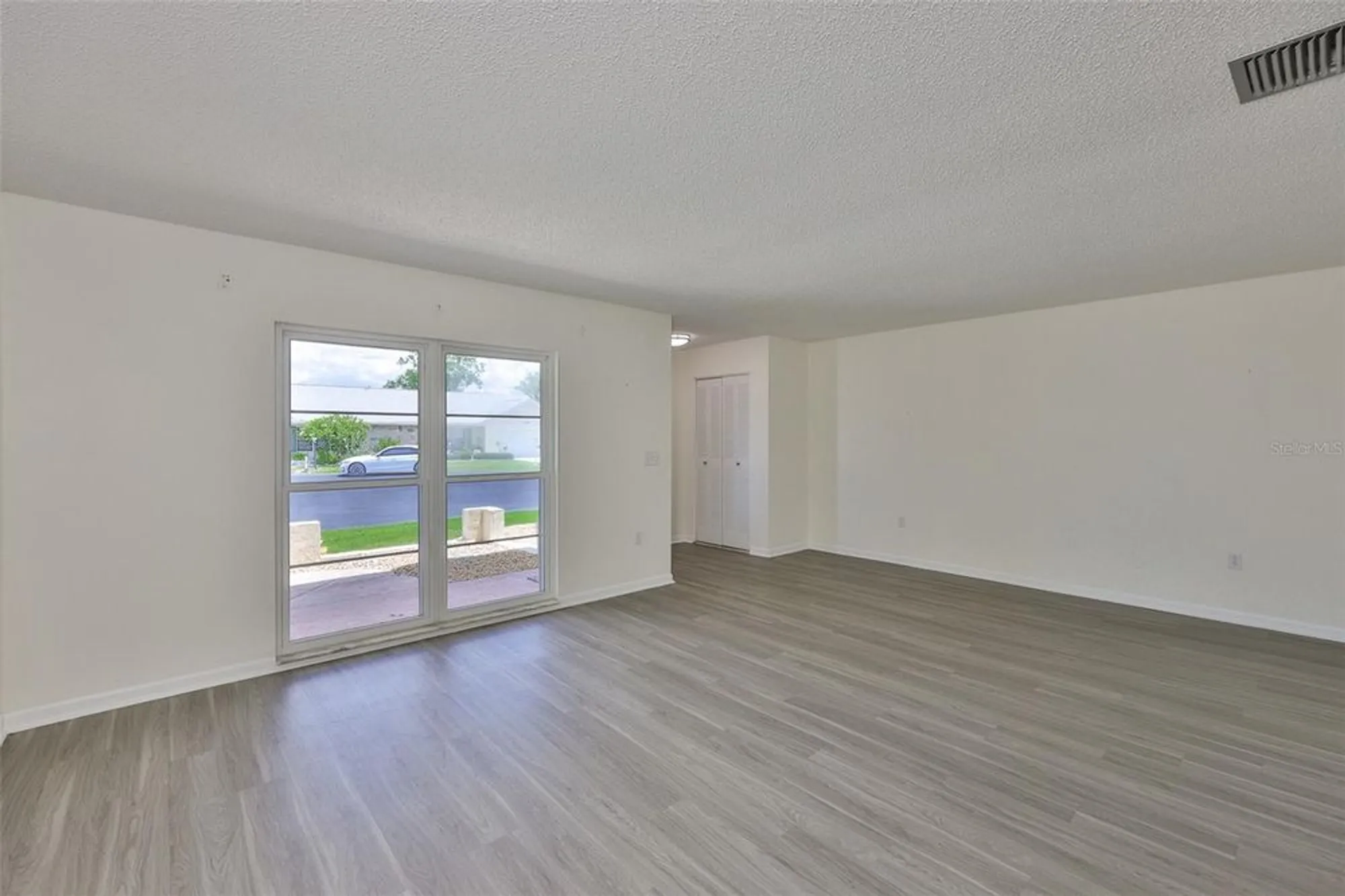 Property Slideshow image 21 of 54 | 1210 eastloch ct, Sun City Center, FL, 33573