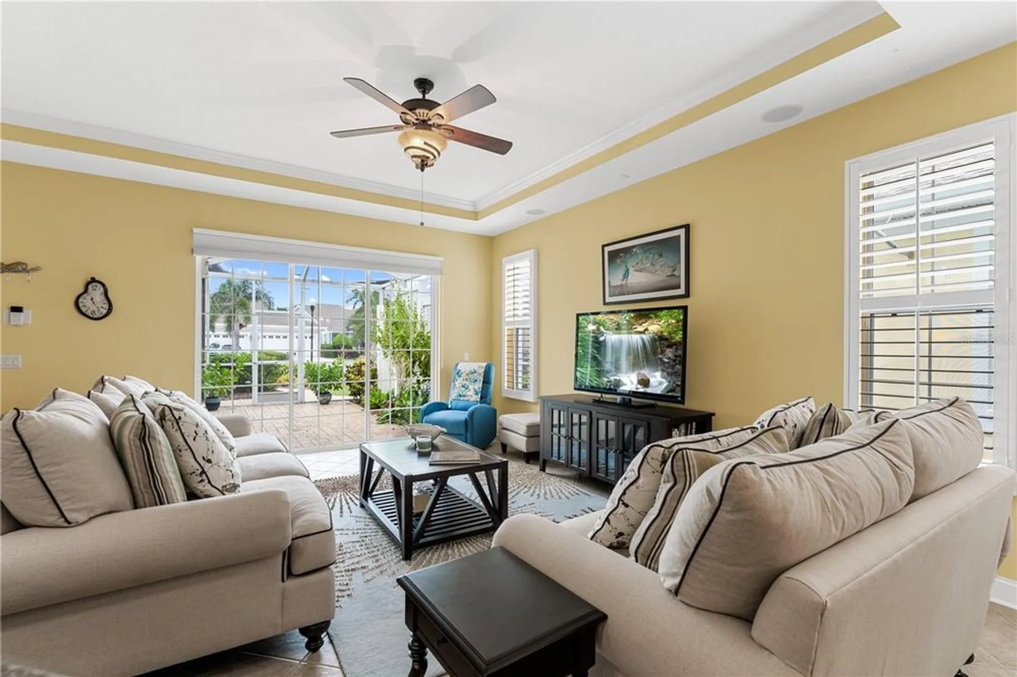 Property Slideshow image 33 of 97 | 5210 golden isles dr, Apollo Beach, FL, 33572