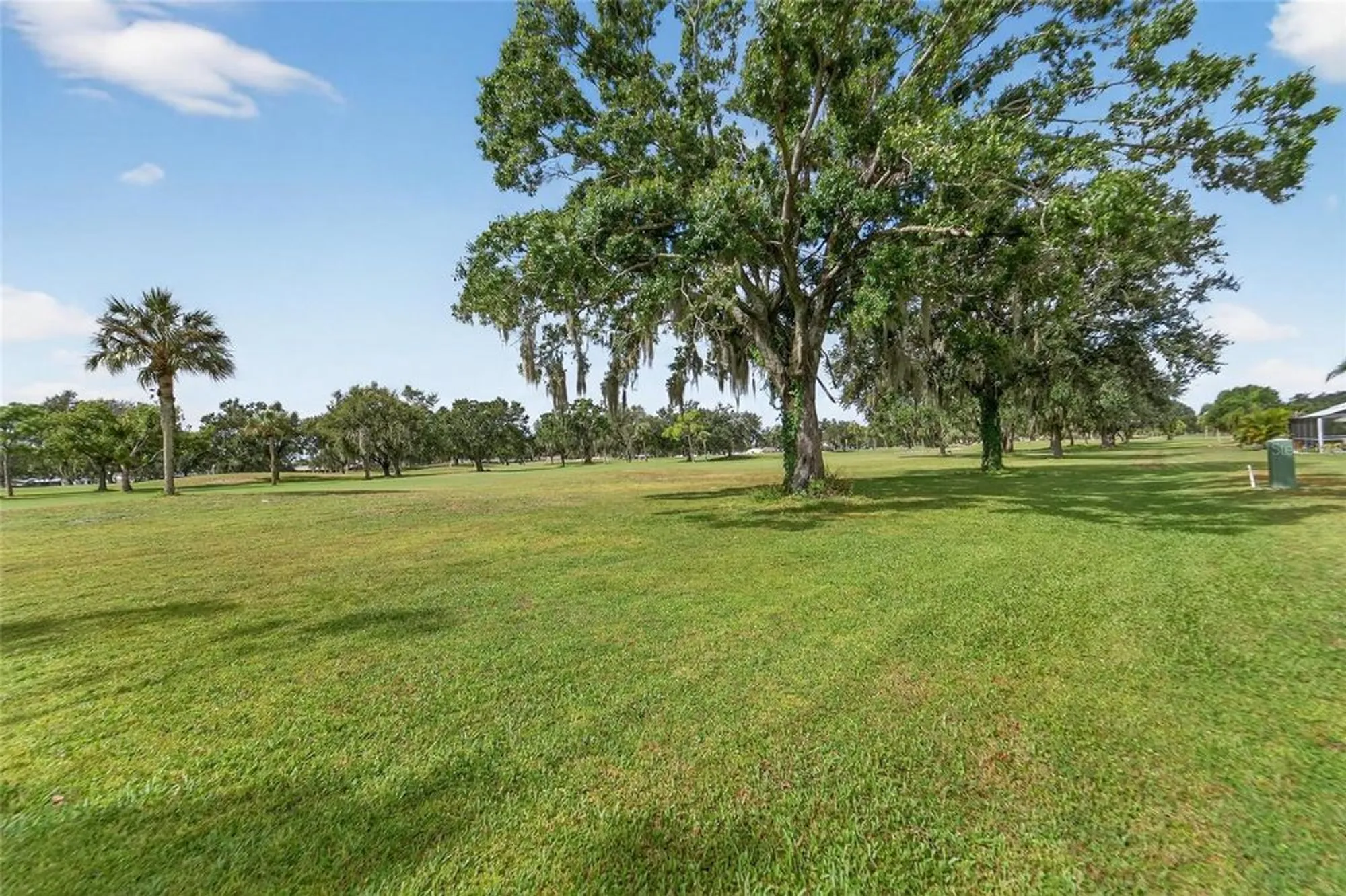 Property Slideshow image 51 of 73 | 326 caloosa palms ct, Sun City Center, FL, 33573