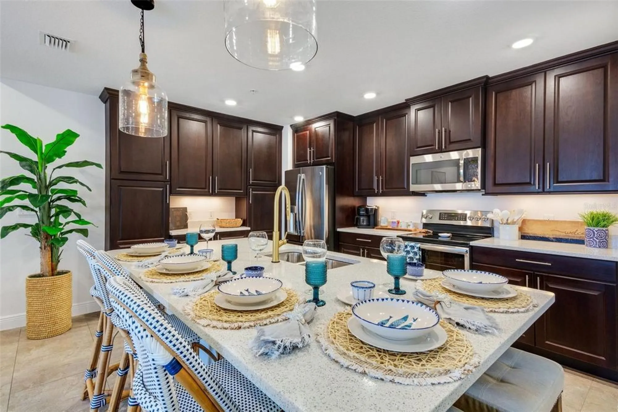 Property Slideshow image 25 of 94 | 395 aruba cir unit 101, Bradenton, FL, 34209
