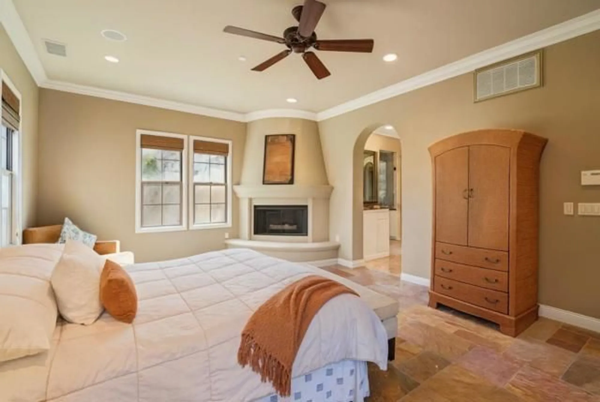 Property Slideshow image 39 of 50 | 4449 esplanade ln, Palm Springs, CA, 92262