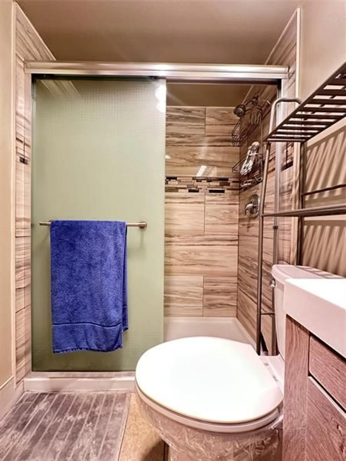 Property Slideshow image 10 of 59 | 4006 ellesmere a # 4006, Deerfield Beach, FL, 33442