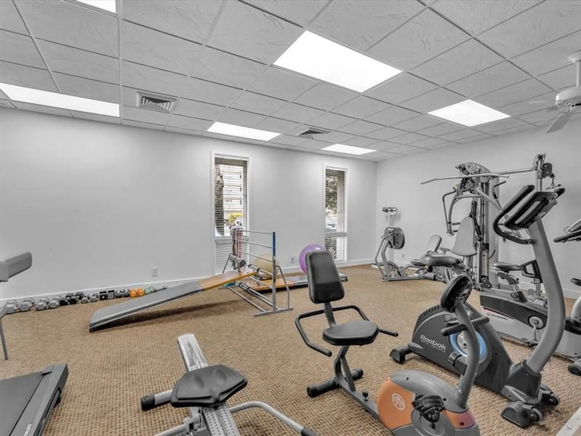 Property Slideshow image 25 of 28 | 5860 nw 44th st 804, Lauderhill, FL, 33319