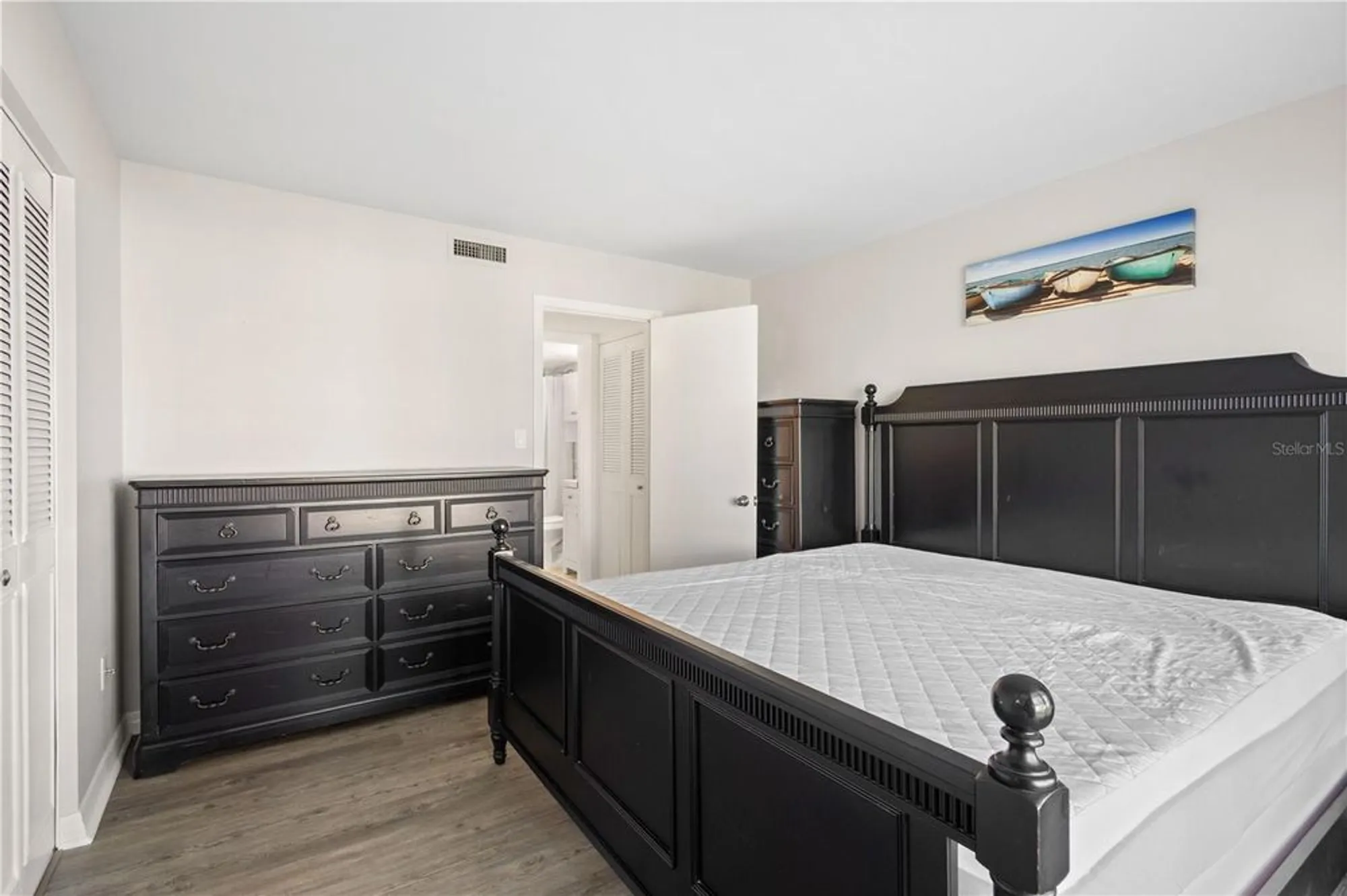 Property Slideshow image 13 of 30 | 2437 harbor blvd apt 210, Port Charlotte, FL, 33952