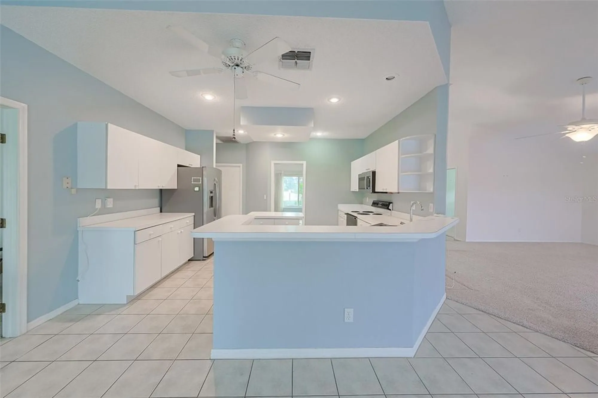 Property Slideshow image 9 of 42 | 352 caloosa palms ct, Sun City Center, FL, 33573